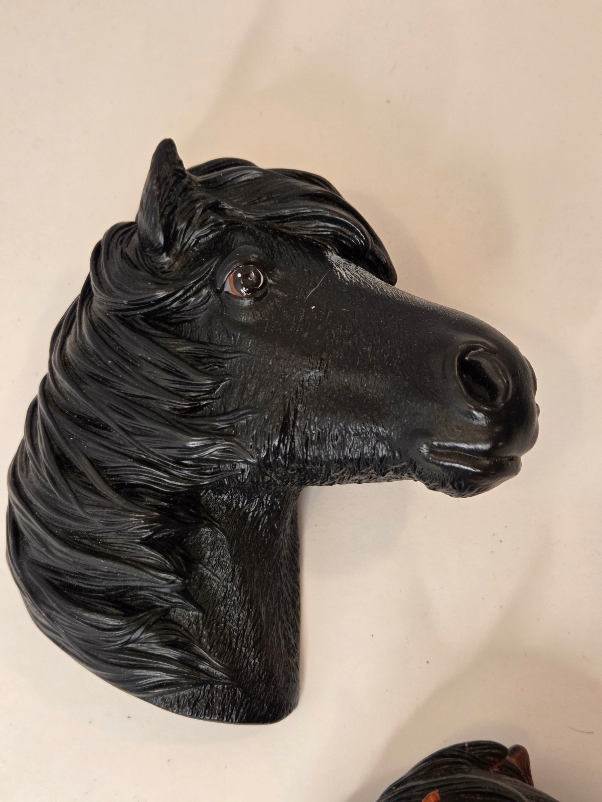 FRASER ART Horse Head 5 1/2″ Wall Plaques – Set Of 2 – Vintage Black Brown