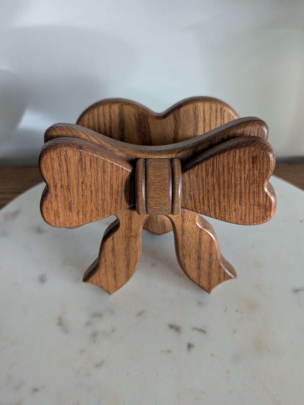 Vintage Solid Oak Wooden Bow Wall Plaque Decorative Country Farmhouse Wal