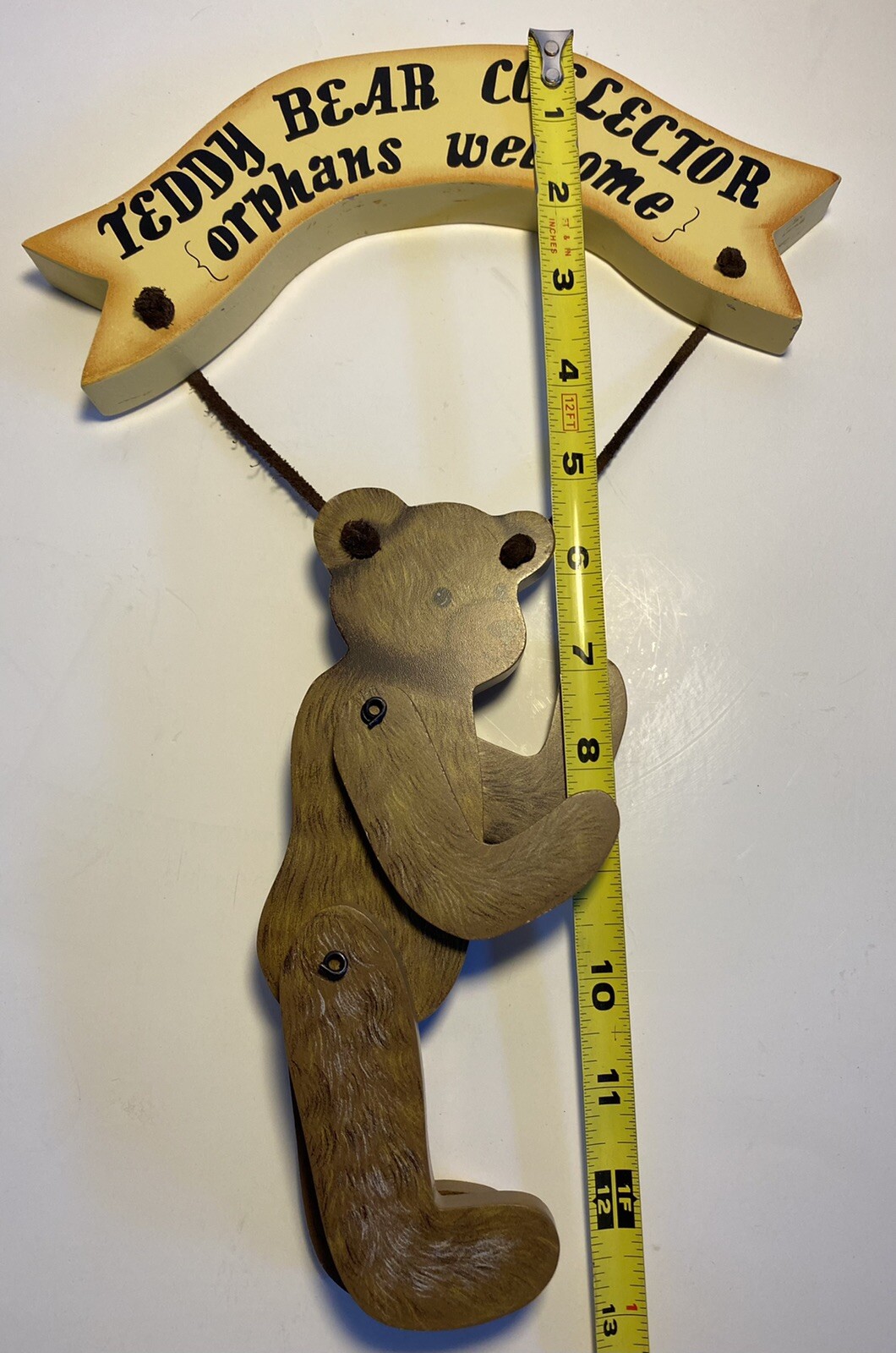 Teddy Bear Collector Orphans Welcome Jointed Bear Wood Wall Decor Vtg 1992