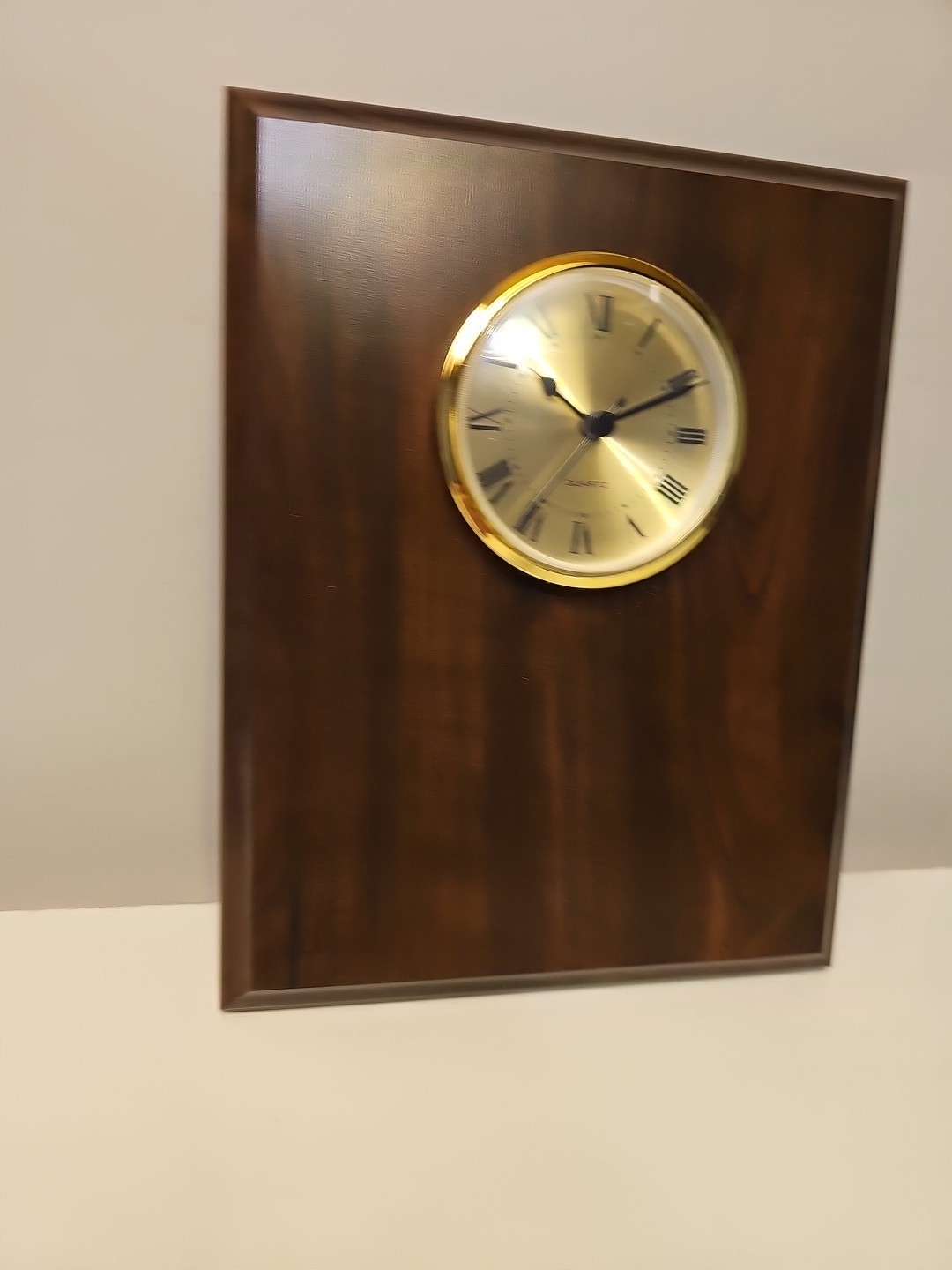 Walnut Finish Plaque, Blank Award Plaque Craft With Clock 8×10 Inches