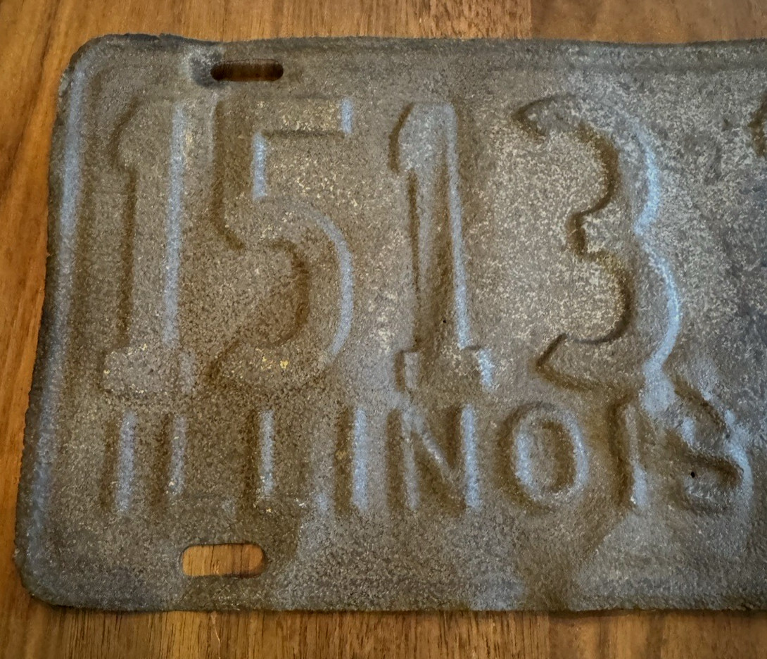 Vintage 1942 Illinois License Plate Rustic Industrial Americana Home Decor