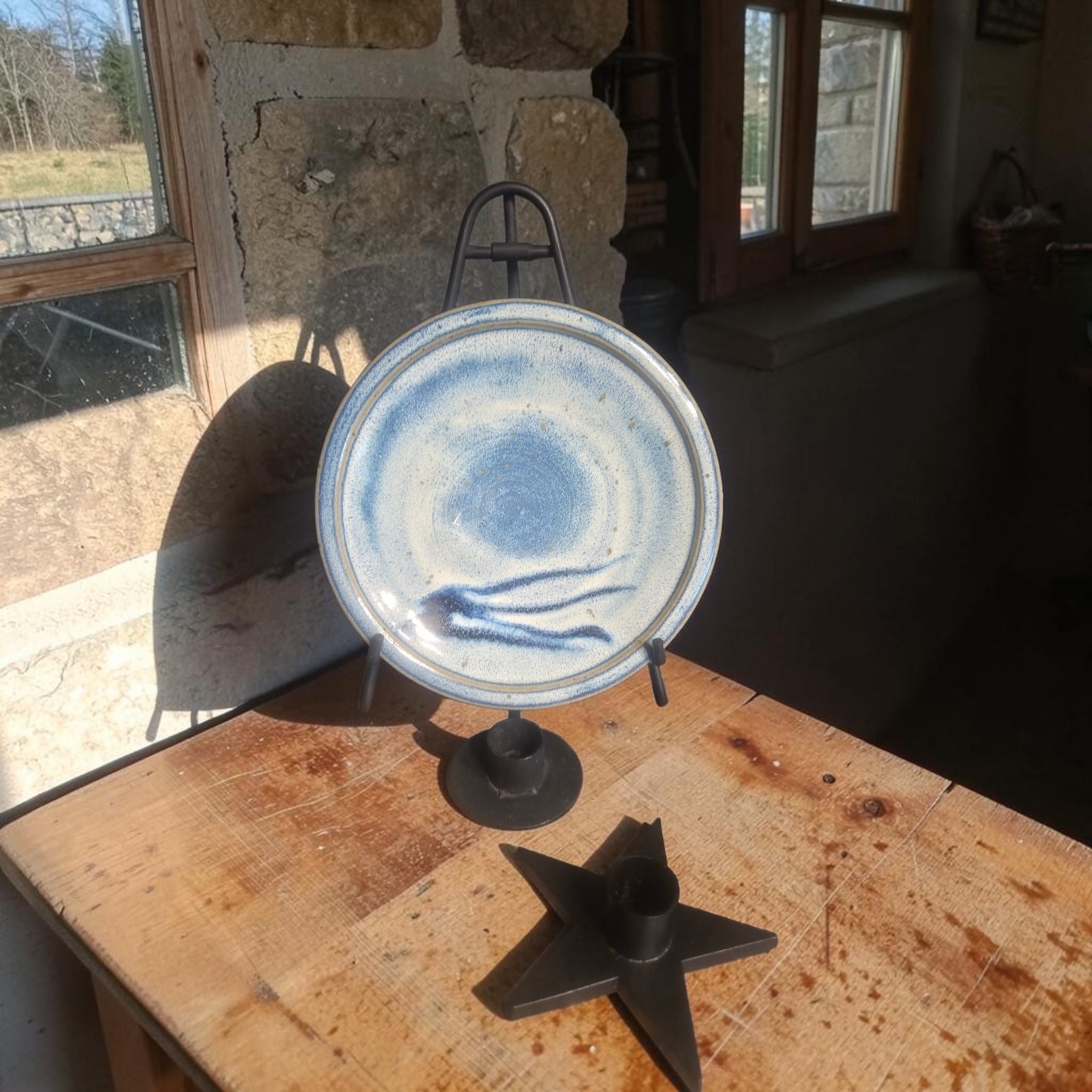 3 Primitive Style Metal Star Decor Taper Wall Hanging Candle Holder Plate Stand