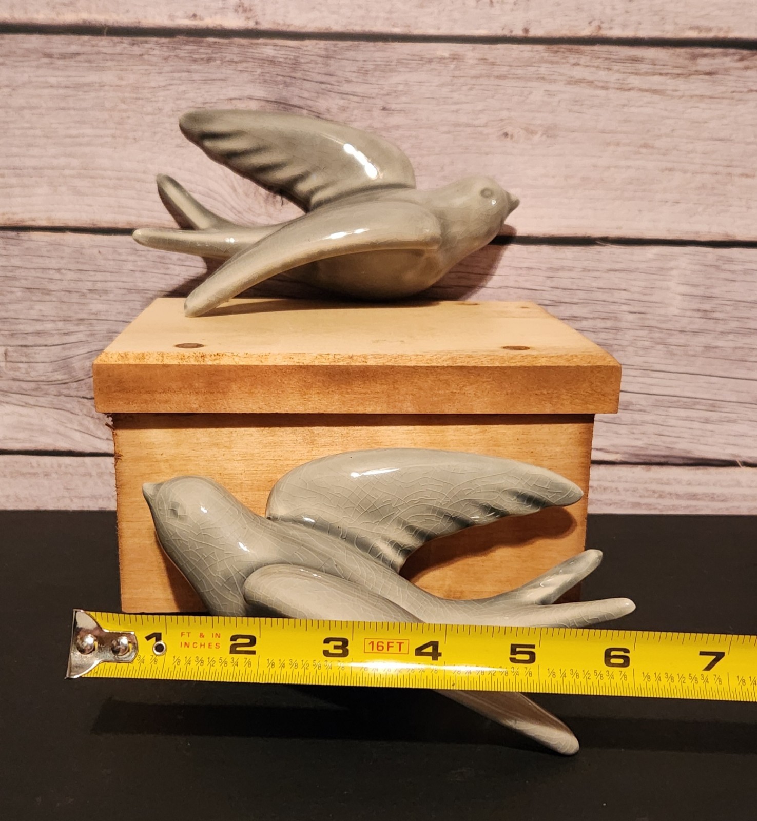 Sparrow Wall Plaques Crazed Ceramic,Set Of Two. Gray Color, Great Condition.