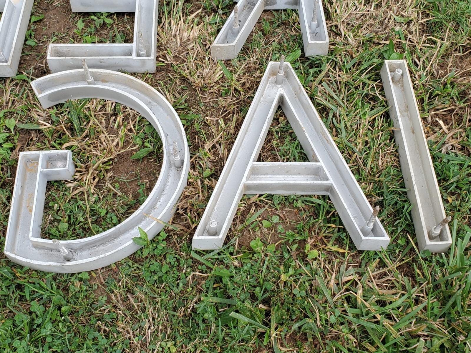 Cast Aluminum 12″ Tall Old Store Sign Industrial Letter Lot A B D E F G I N R U