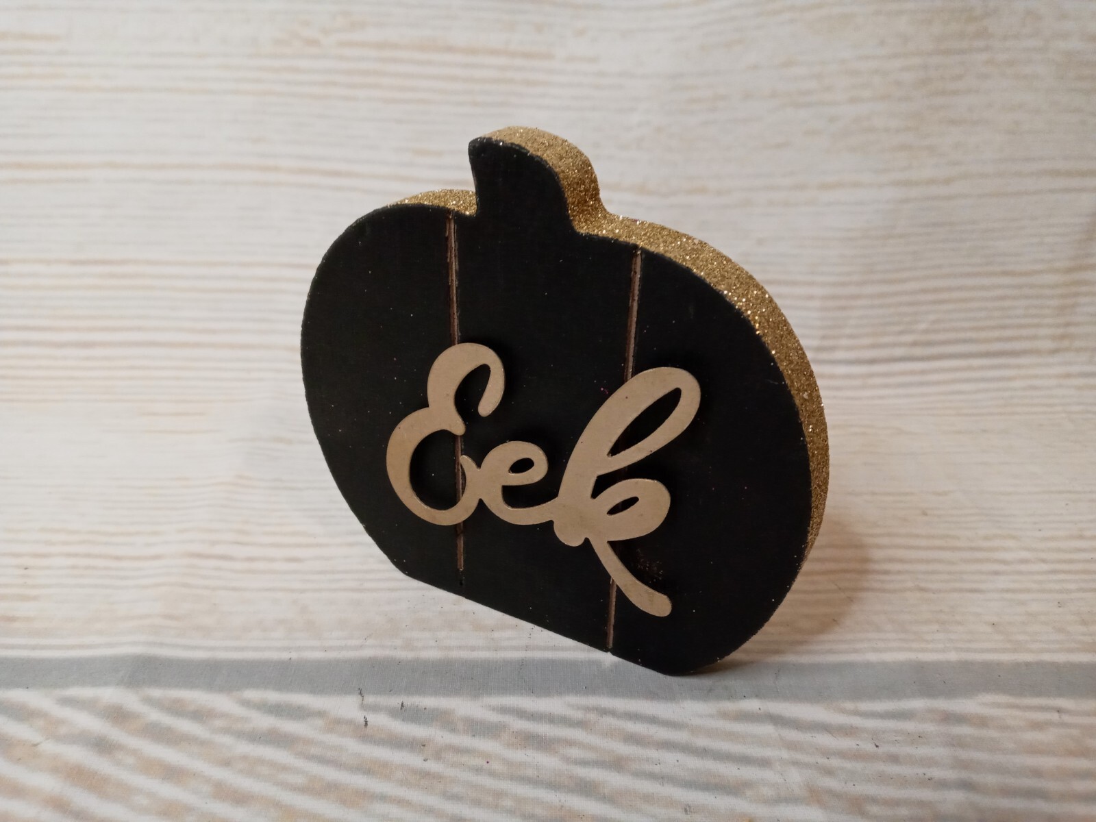 New! “EEK” Glitter Pumpkin Wood Sign Fall Decor Halloween Glam Black & Gold