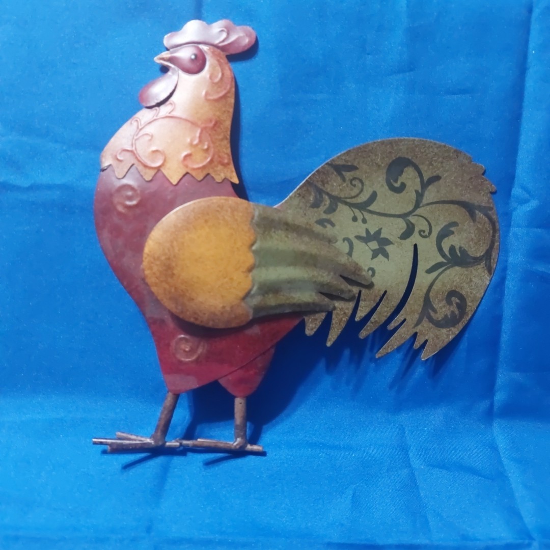 Metal Chicken Wall Art 3D rooster Farm House Hanging Decorations (Pair of 2)