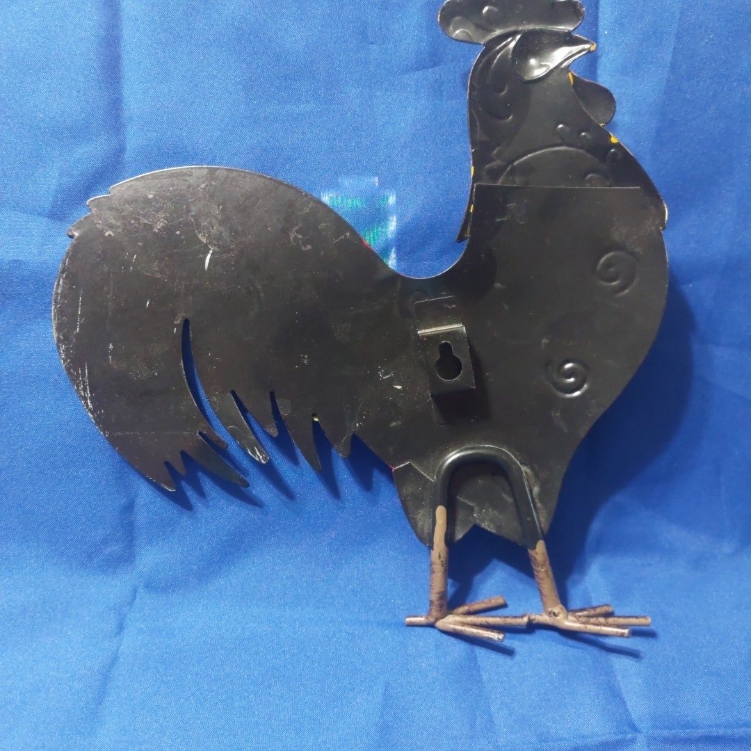 Metal Chicken Wall Art 3D rooster Farm House Hanging Decorations (Pair of 2)