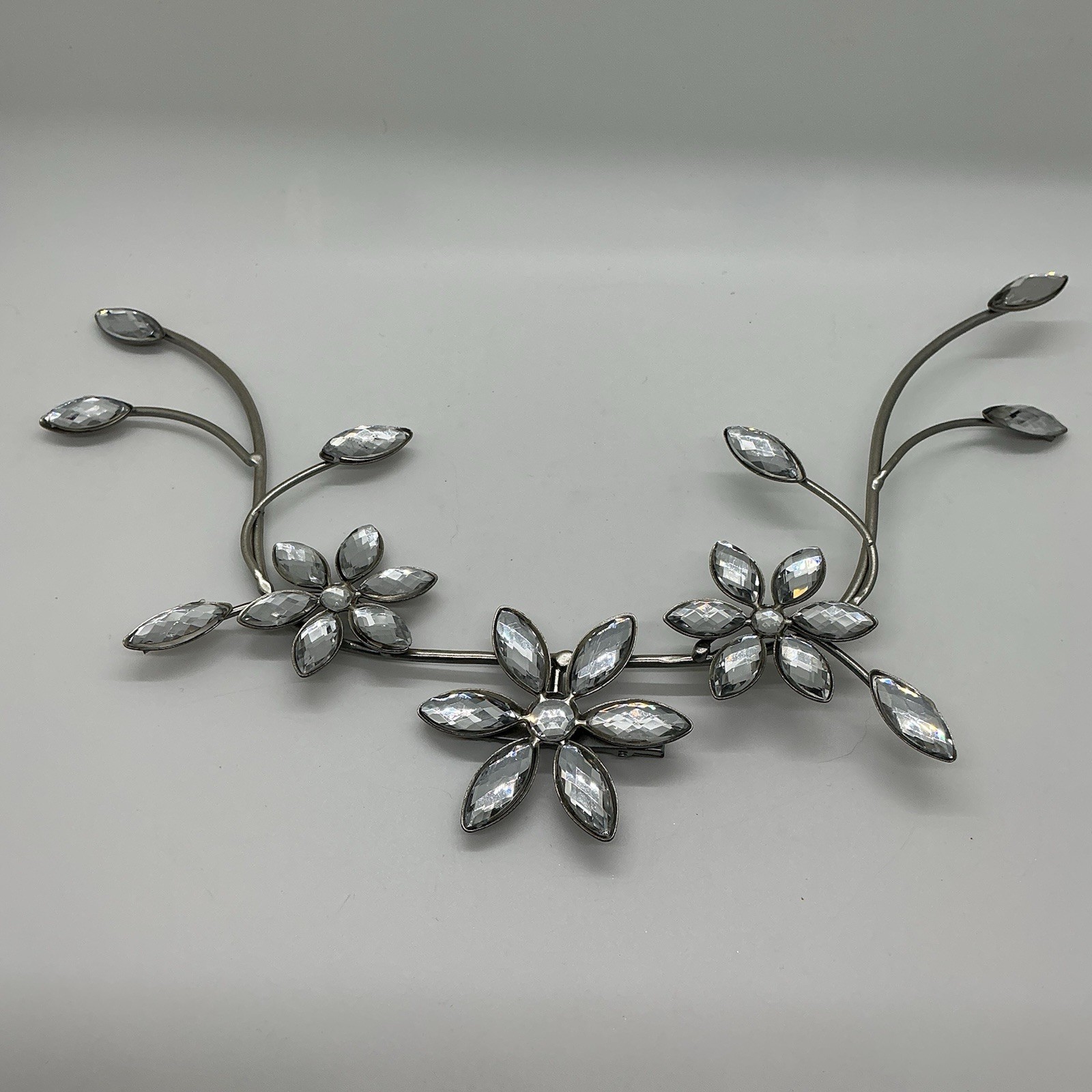 Set Of Metal Floral Wall Decor W/ Silver Gray Finish W/ Crystal Accents Lot Of 3