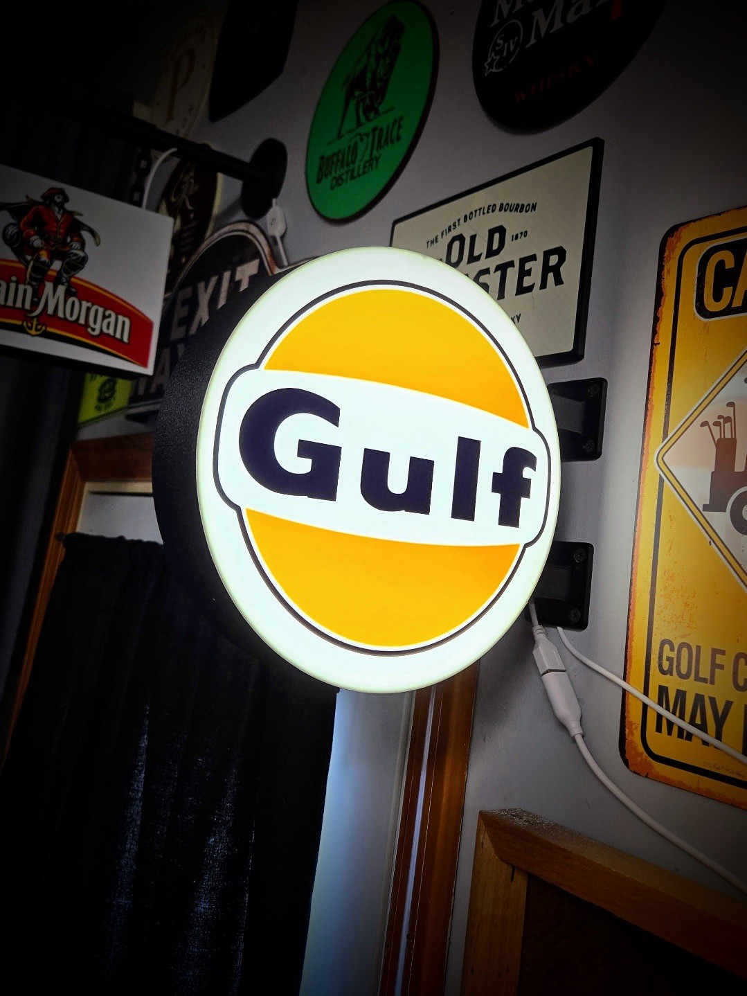 Gulf Round LED Light Box | USB Powered Sign | Gas Station Decor