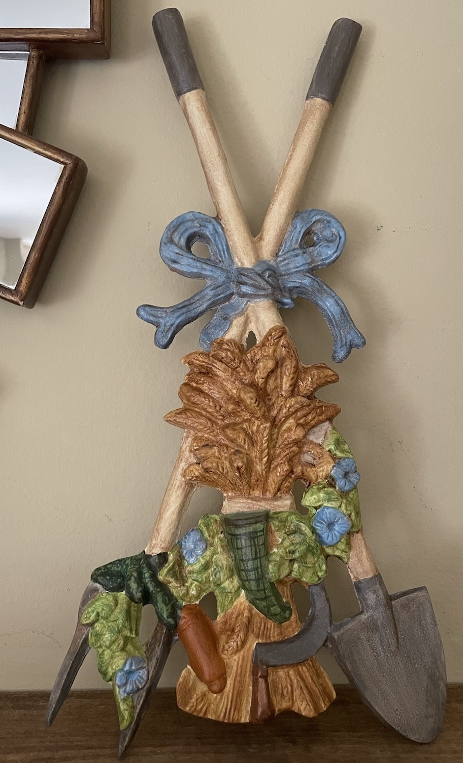 VTG Cast Iron French Garden Wall Hanging Plaque WHEAT TOOLS Heavy 18 X 9″ NWOT
