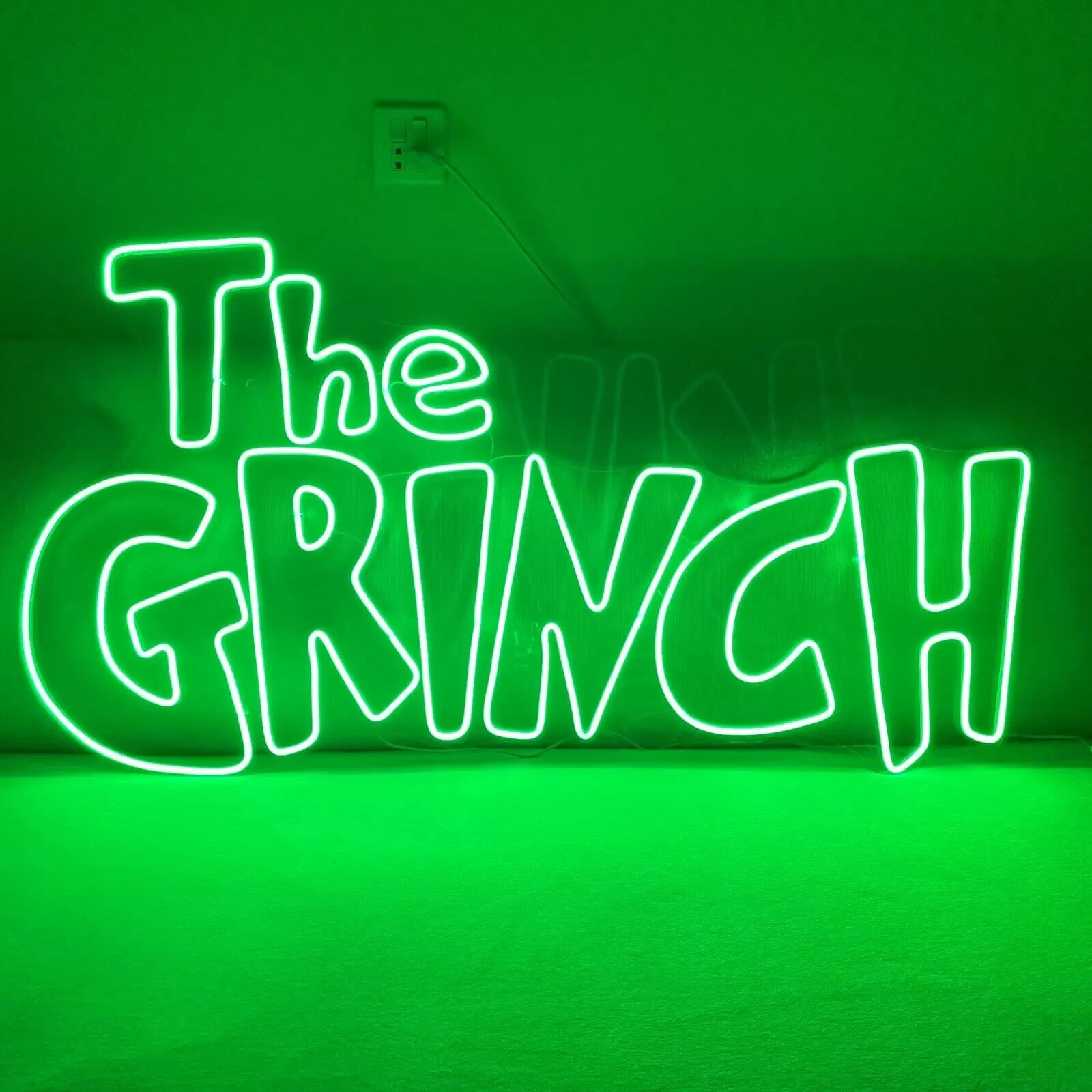 Personalized Custom Neon Sign – LED Light for Wedding, Bar, or Man Cave Decor