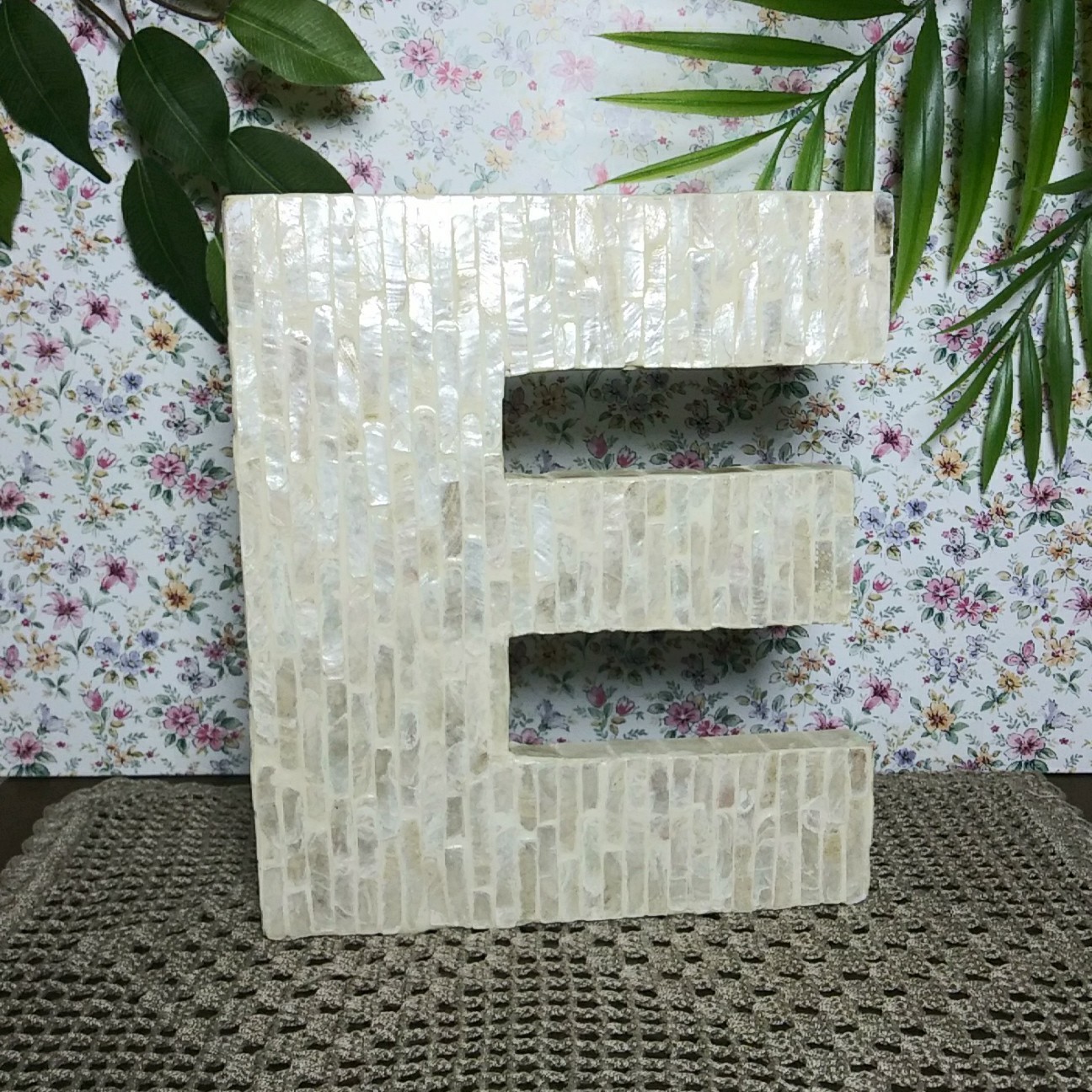 Mother Of Pearl Mosaic Natural Seashell 9.5″ Letter E Hanging Wall Desktop Art