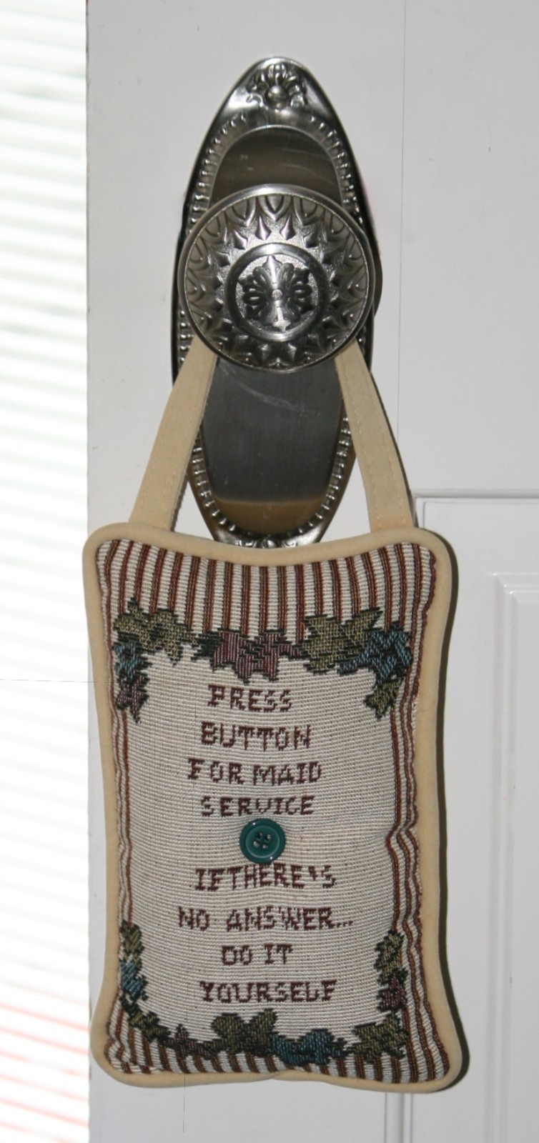 Press Button For Maid Service Pillow Door Hanger If Theres No Answer Do Yourself