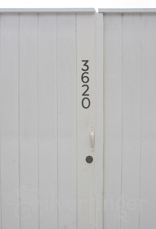 ADDRESS NUMBERS Black Metal Flush Mount Easy Read Street Home House Door Number