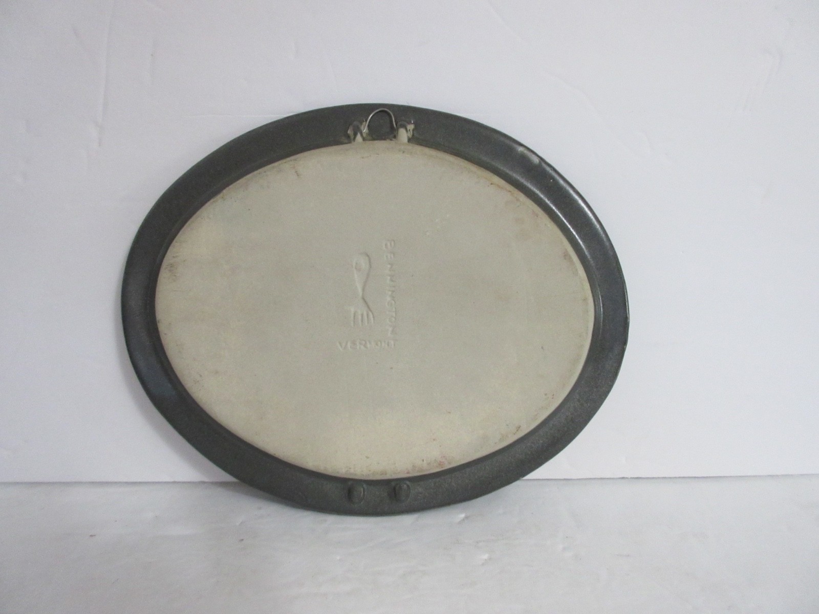 Vintage Bennington Pottery Vermont Oval LION Wall Plaque Plate – Gray / Blue