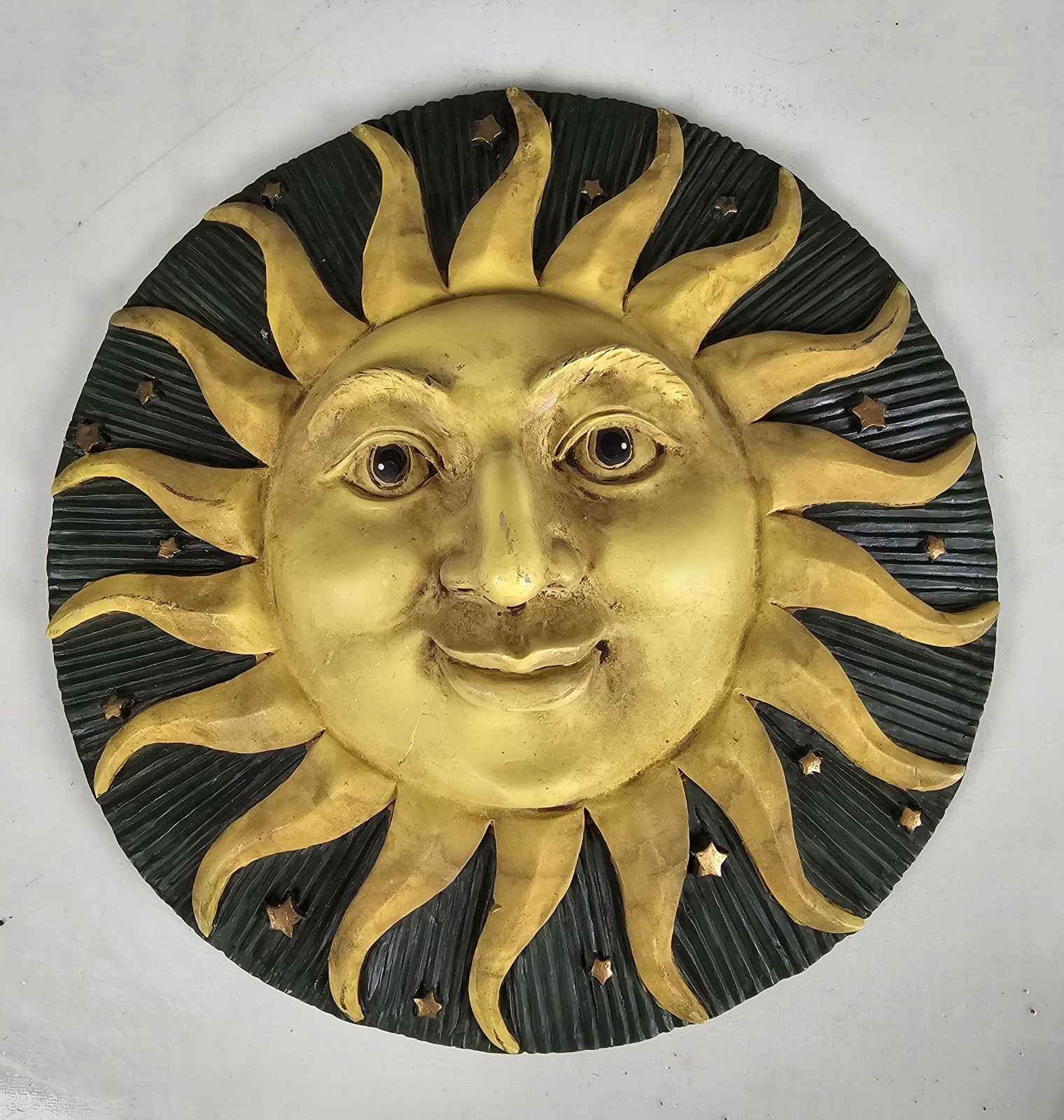 Vintage Sun Face Wall Decor 12” Round Celestial Plaque Gold Green Rustic Boho