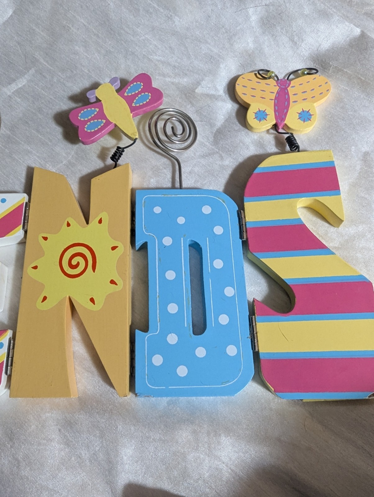 “FRIENDS” Hinged Cut-out Letters Picture Pgoto Display 16″ Long