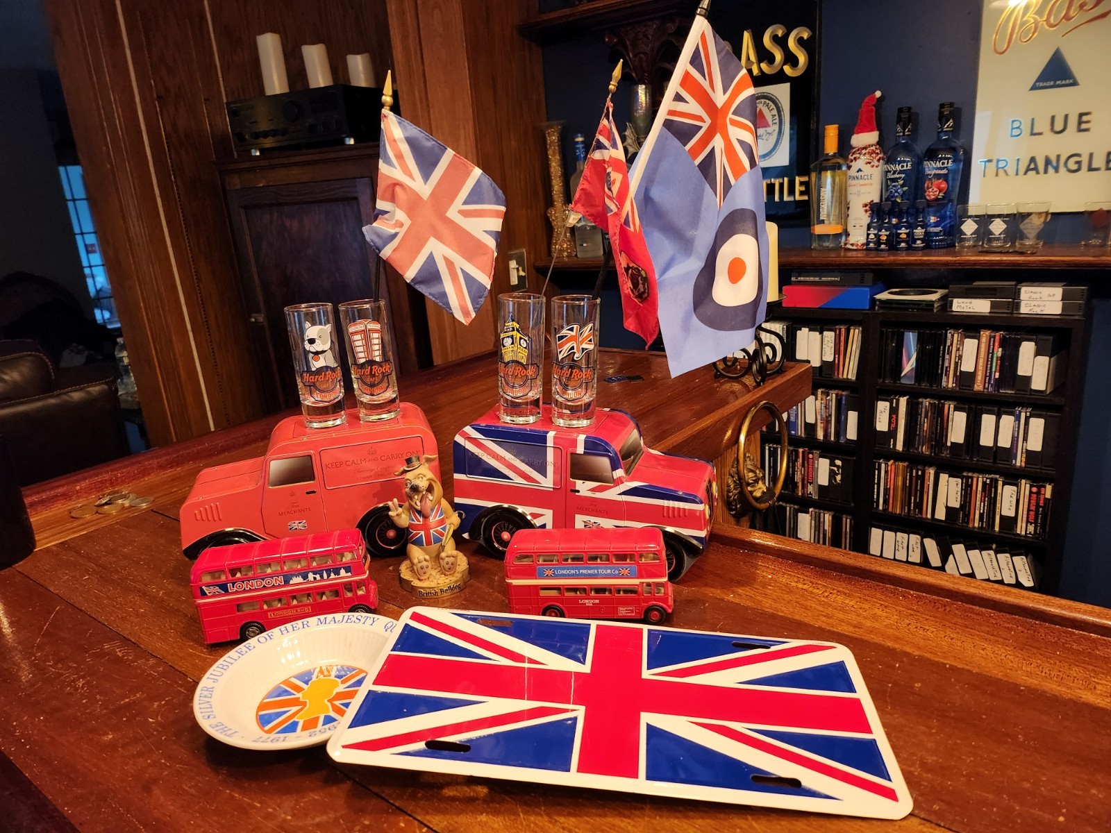 English Bar Toppers Decor For A Home Bar Uk Theme 14 Pieces