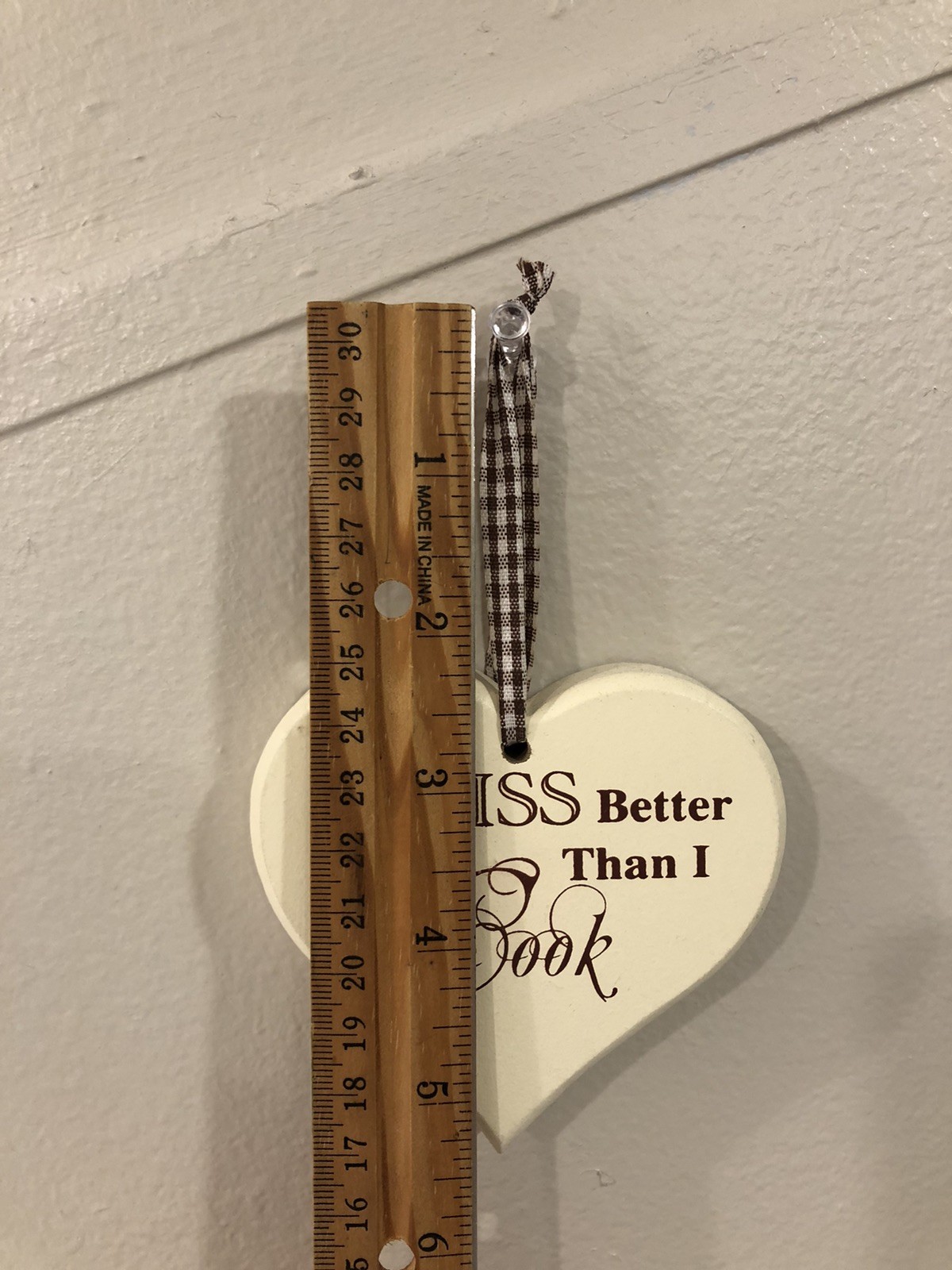 ~I Kiss Better Than I Cook~3.5in Heart Shaped Hanging Wall Sign Funny Home Decor