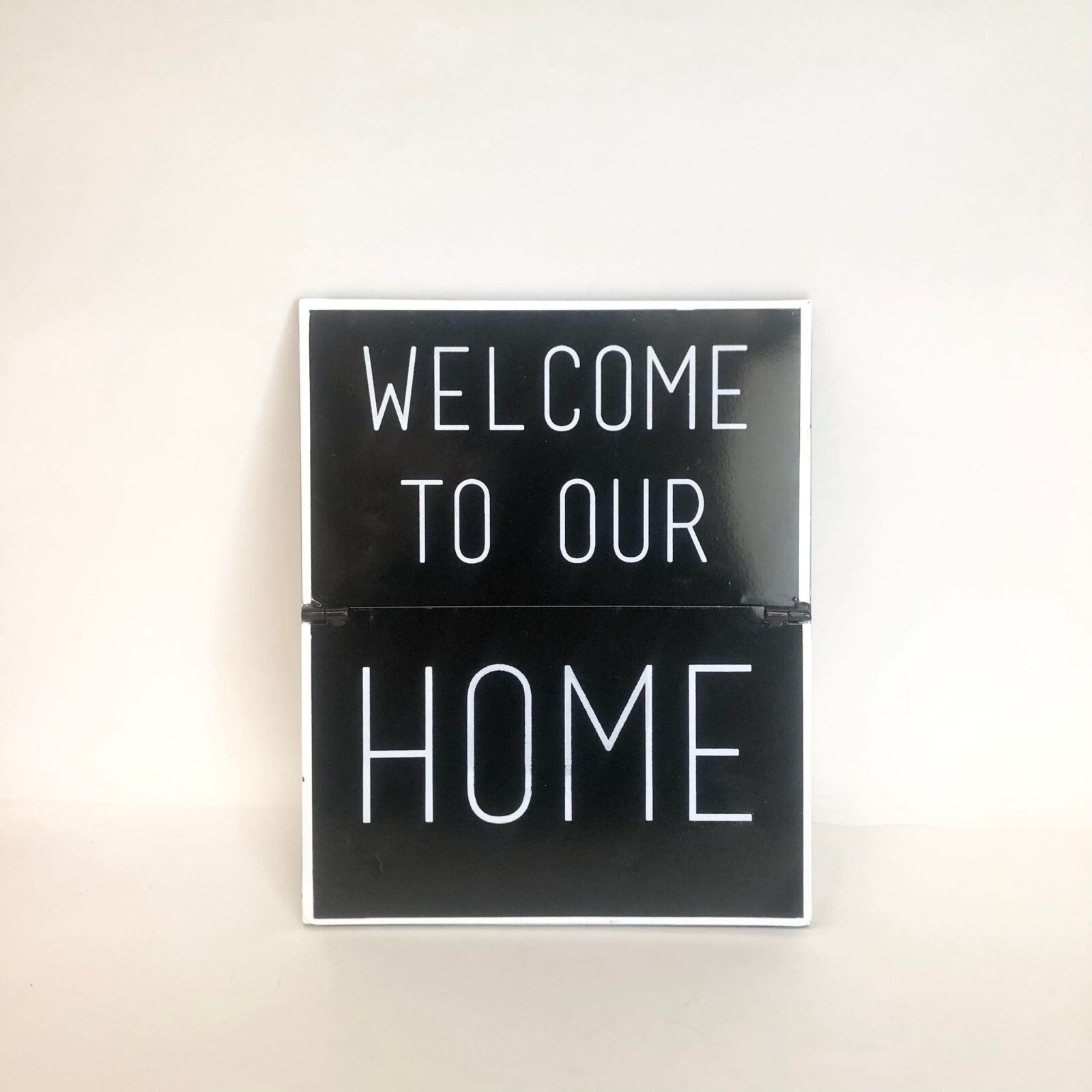 Interchangeable Hanging Sign Decor WELCOME HOME & TRAVEL SAFE, Black 9×11 in