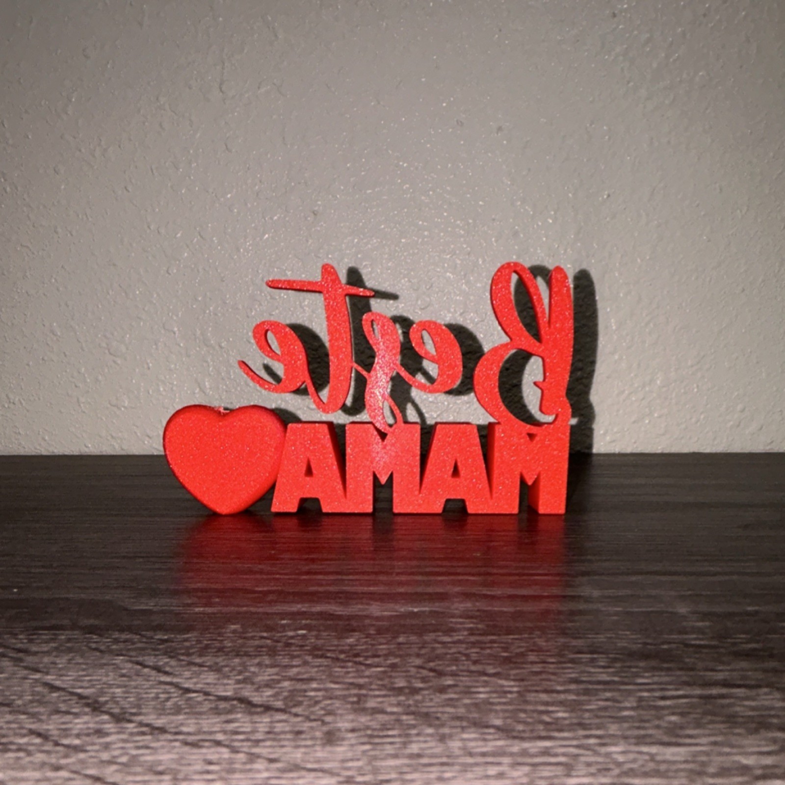 Beste Mama Heart Sign Modern Mother’s Day Desk Decor Freestanding Shelf Accent