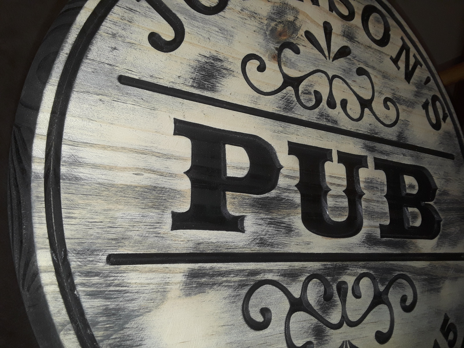 Custom carved Bar sign – Personalized – Pub sign – Round Wood sign- Man cave