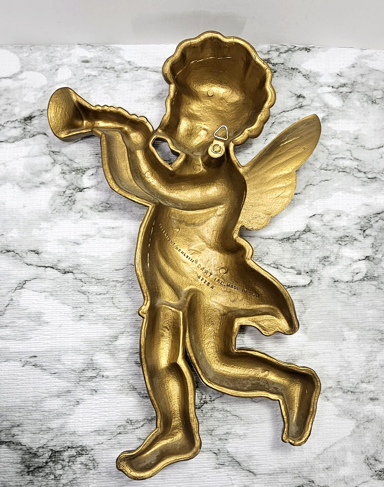 Pair 1963 LARGE Gold Musical Cherubs Angels Wall Plaques Dart 16″ Tall Vintage