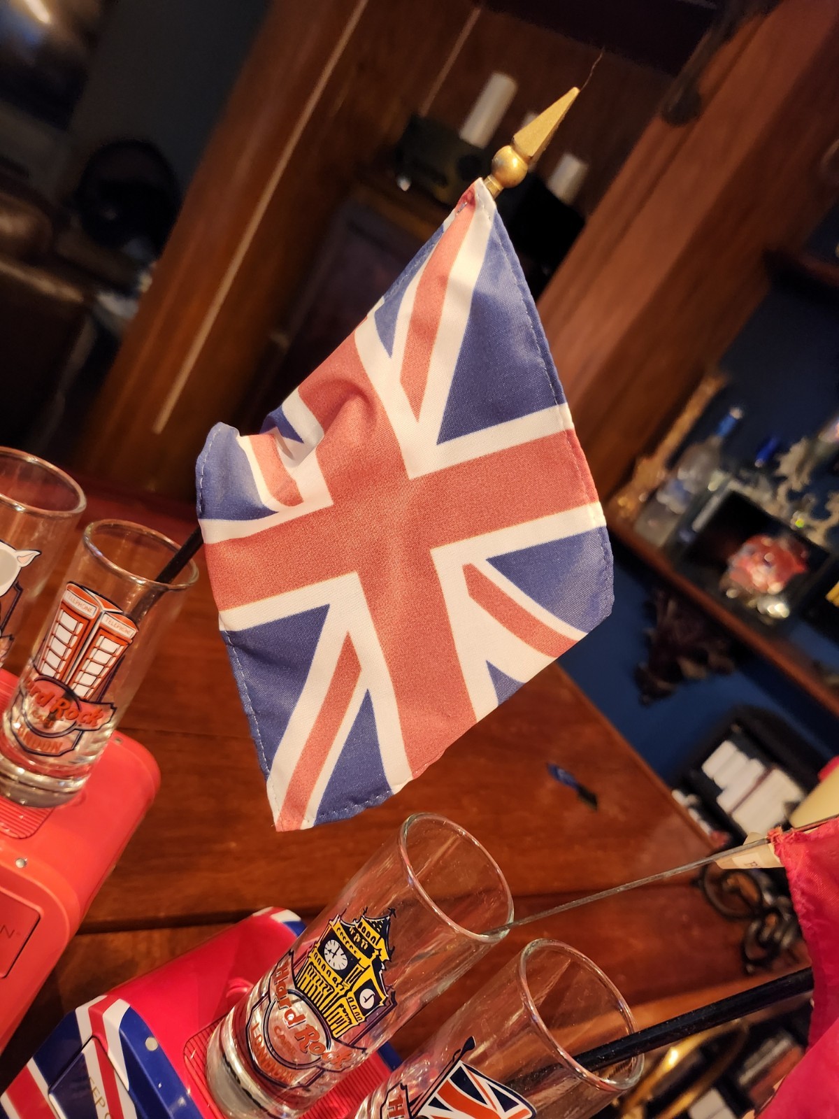English Bar Toppers Decor For A Home Bar Uk Theme 14 Pieces