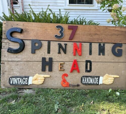 3D 23″ CARVED WOODEN SIGN POINTING FINGER CUSTOMIZED “:YOUR WORDS” PLAQUE