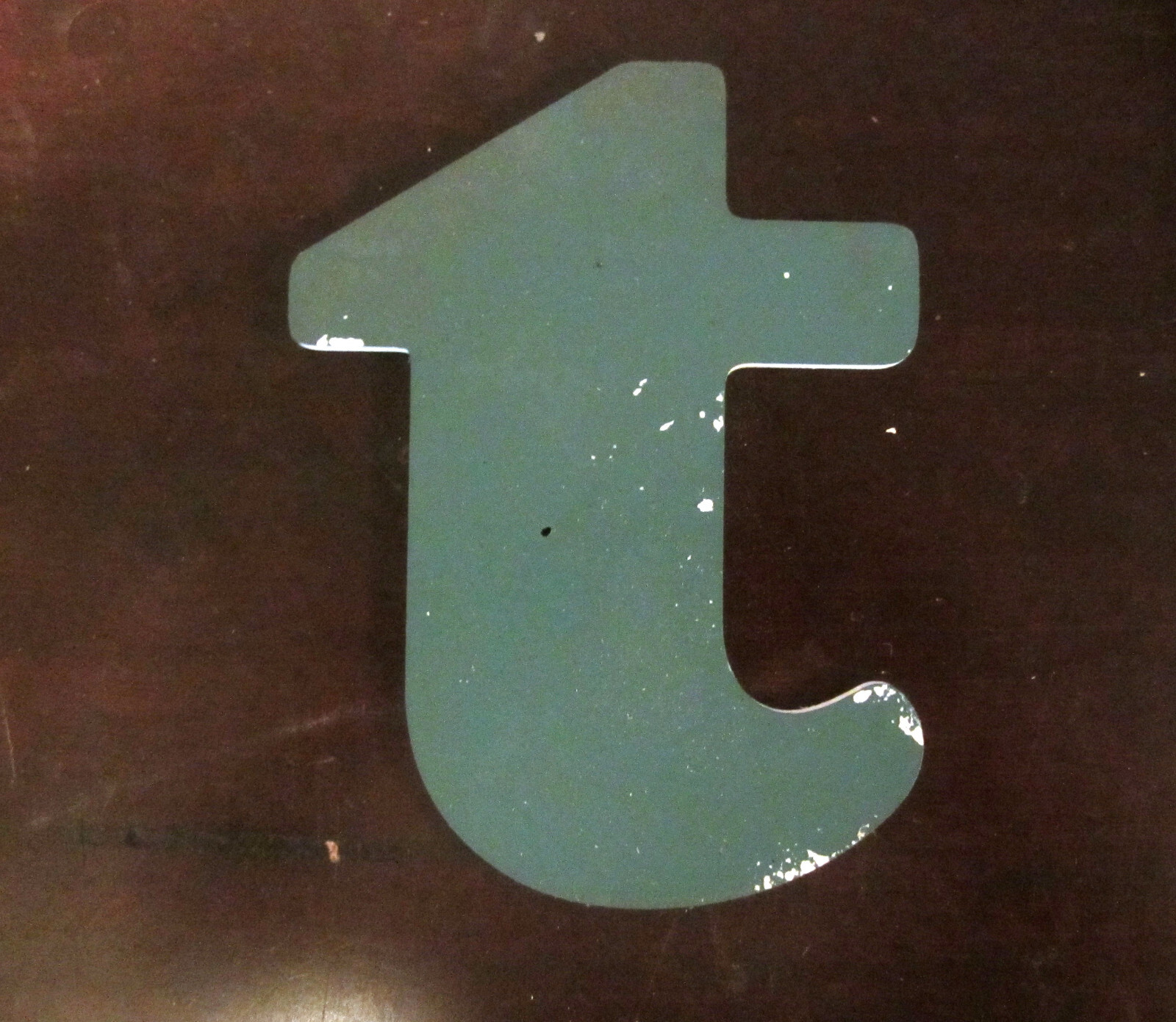 Medium Plastic Letters Indoor / Outdoor 7″ Paintable “t” 1/4″ Thick