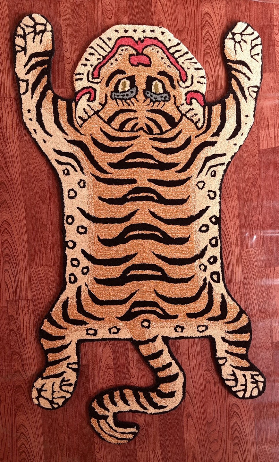 100% Woolen Hand Tufted Tibetan Tiger Rugs 2×3 Feet Handmade Carpet home decor