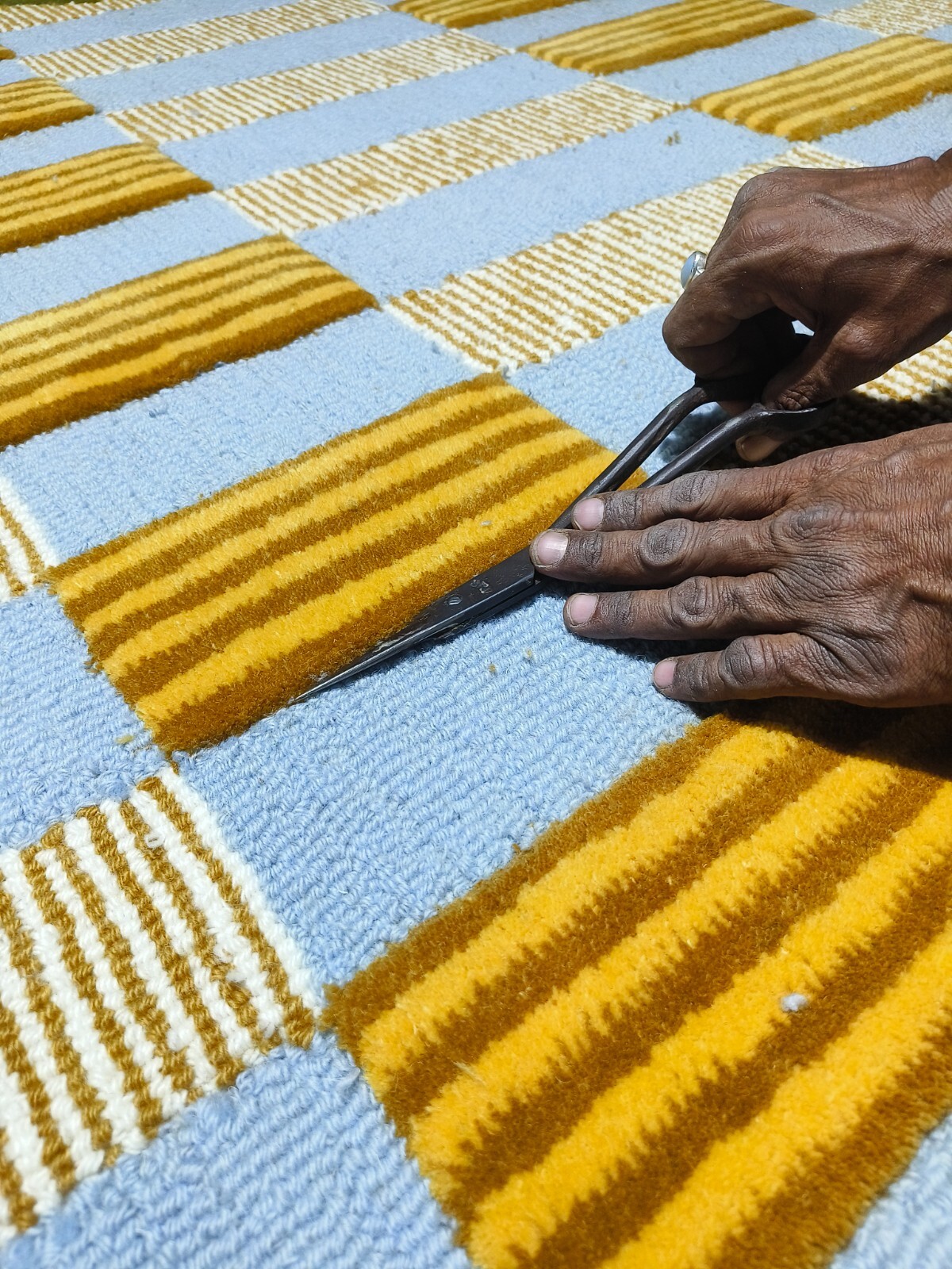 Matilda Goad Plaid Rugs Handmade 100% Woolen Hand Tufted For Home Decoration