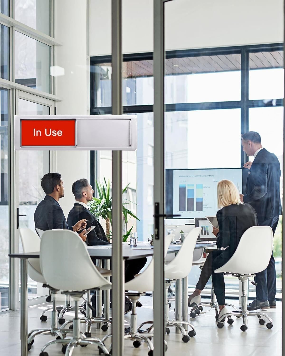 Eco-Friendly Magnetic Door Sign – ‘In Use’ / ‘Available’ for Professional Spaces