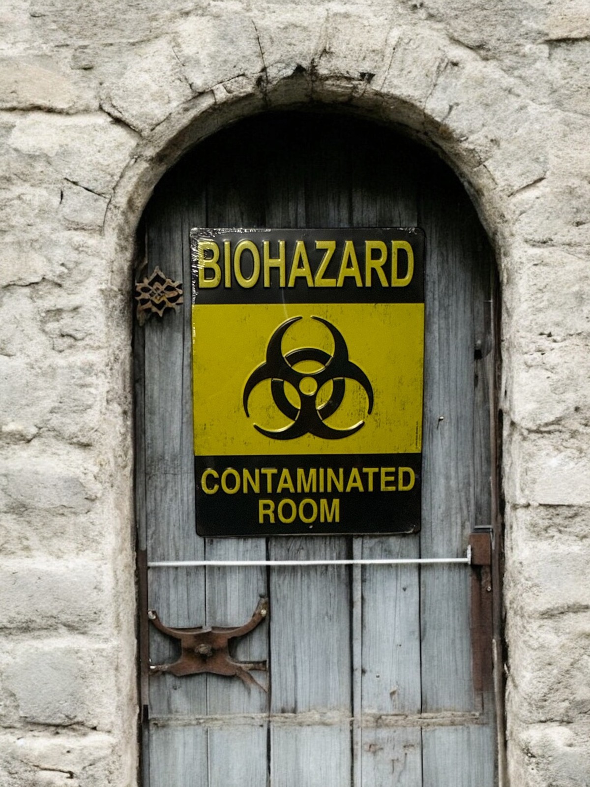Biohazard Contaminated Room – Metal Sign man cave kids room bathroom door