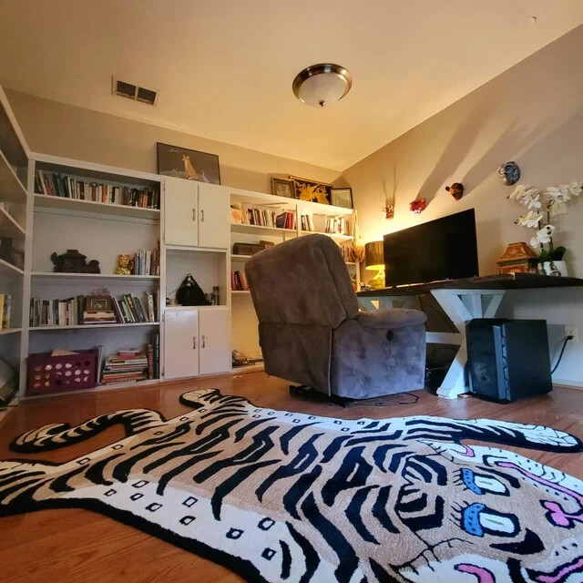 100% Woolen Hand Tufted Tibetan Tiger Rugs 2×3 Feet Handmade Carpet home decor