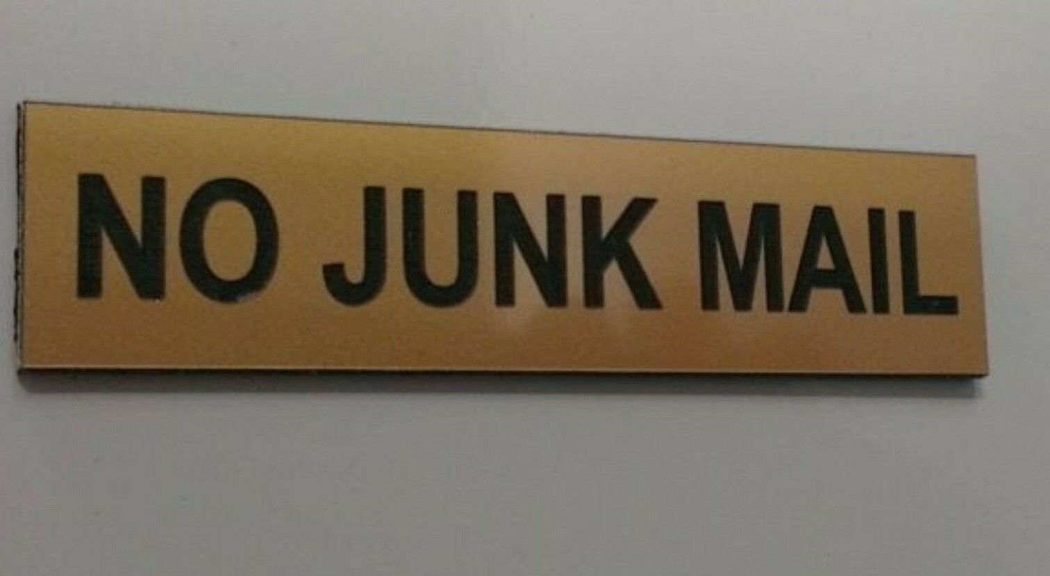 Engraved Plaque Sign No Junk Mail,Leaflets,Menus etc.Size 100X30mm Many Colours