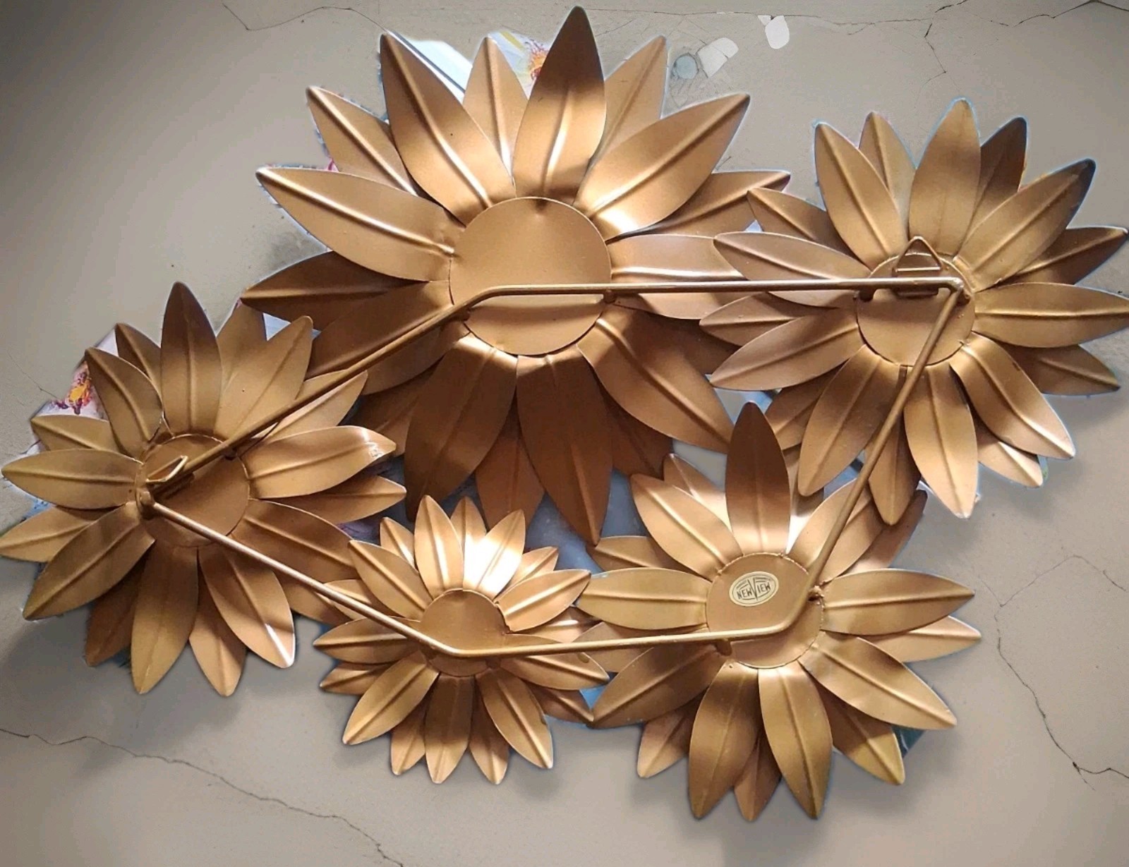 Vintage NEW VIEW Floral Layered MCM 18″ Metal Sunflower Wall Decor