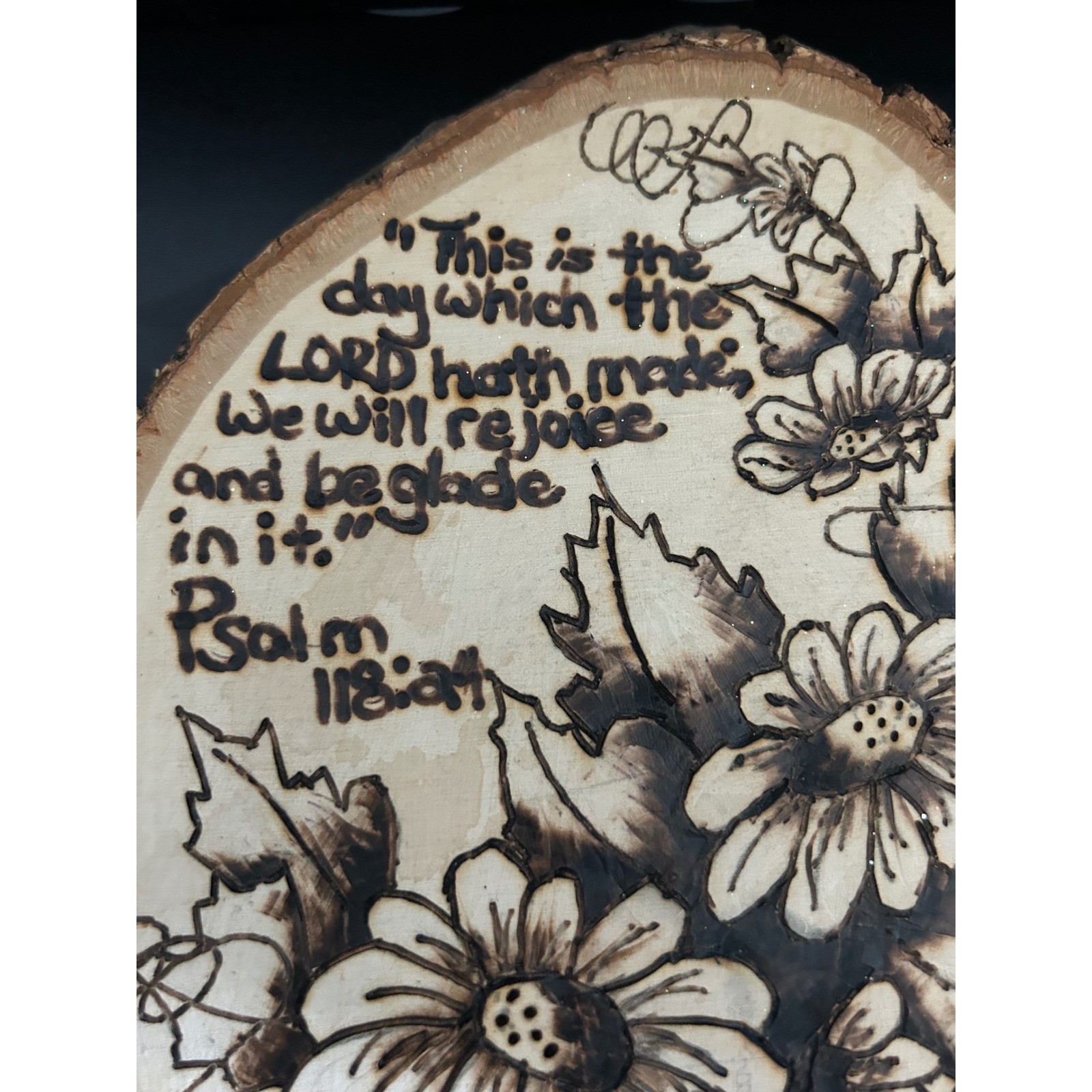 Wood Burned Wall Art Unisex Tan Good Psalm 118:24 Floral Live Edge Plaque