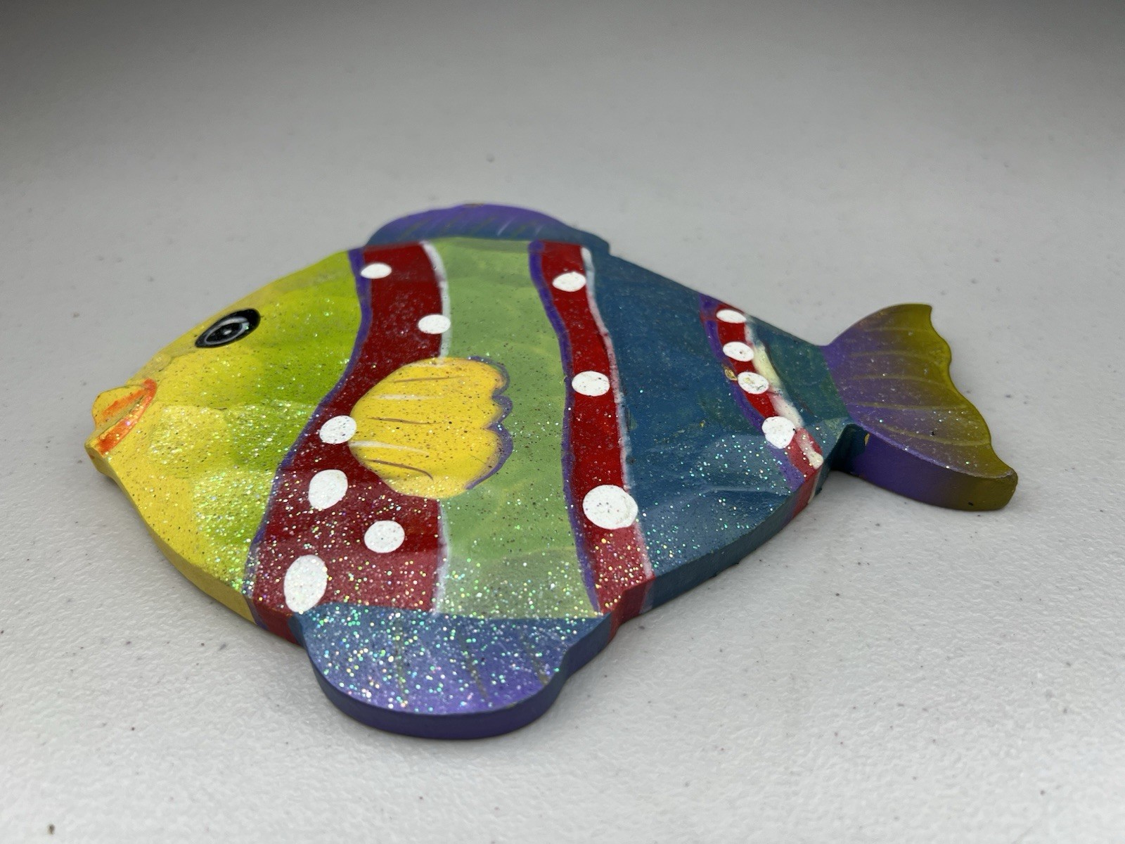 4 Beachcombers Glitter Fish Wall Plaques Nautical Wood Look Resin Coastal Decor