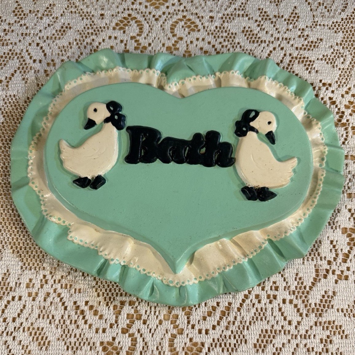 Heart “Bath” Ducks Bathroom Plaque Mint Green Hanging Wall Mounted ceramic