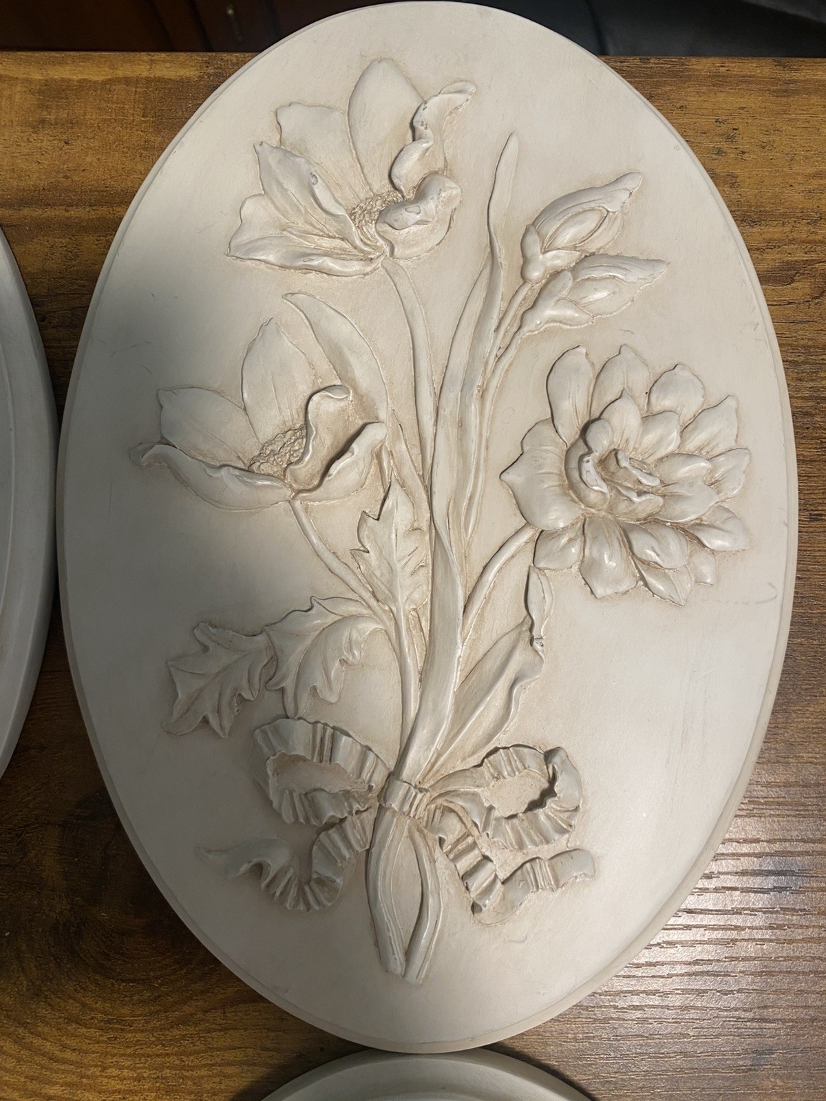 4 VTG HERMITAGE Ivory/Cream Floral Botanical Bows Wall Plaques Coquette French