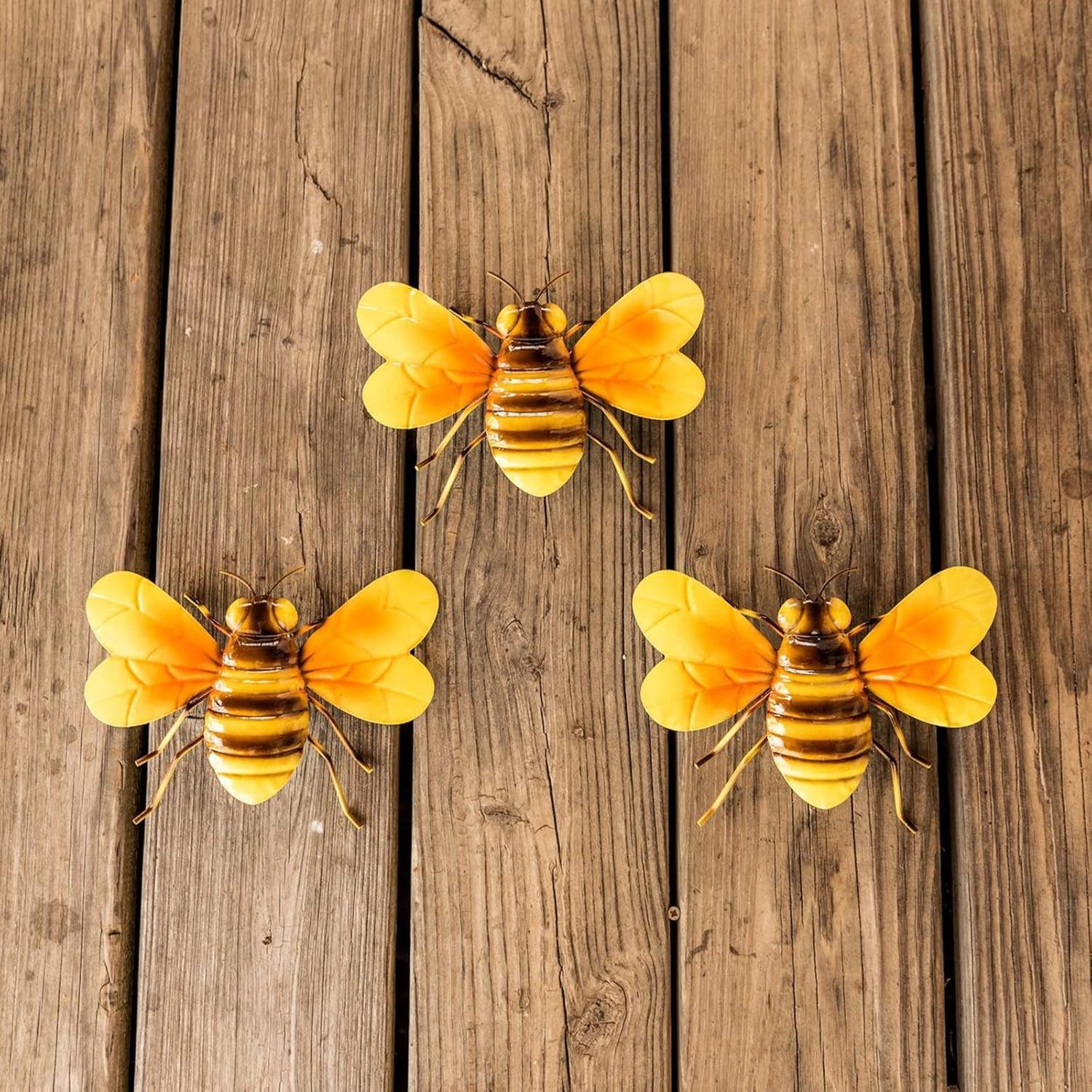 Vibrant Iron Honeybee Wall Art – Perfect Gift & Decorative Accent for Any Room