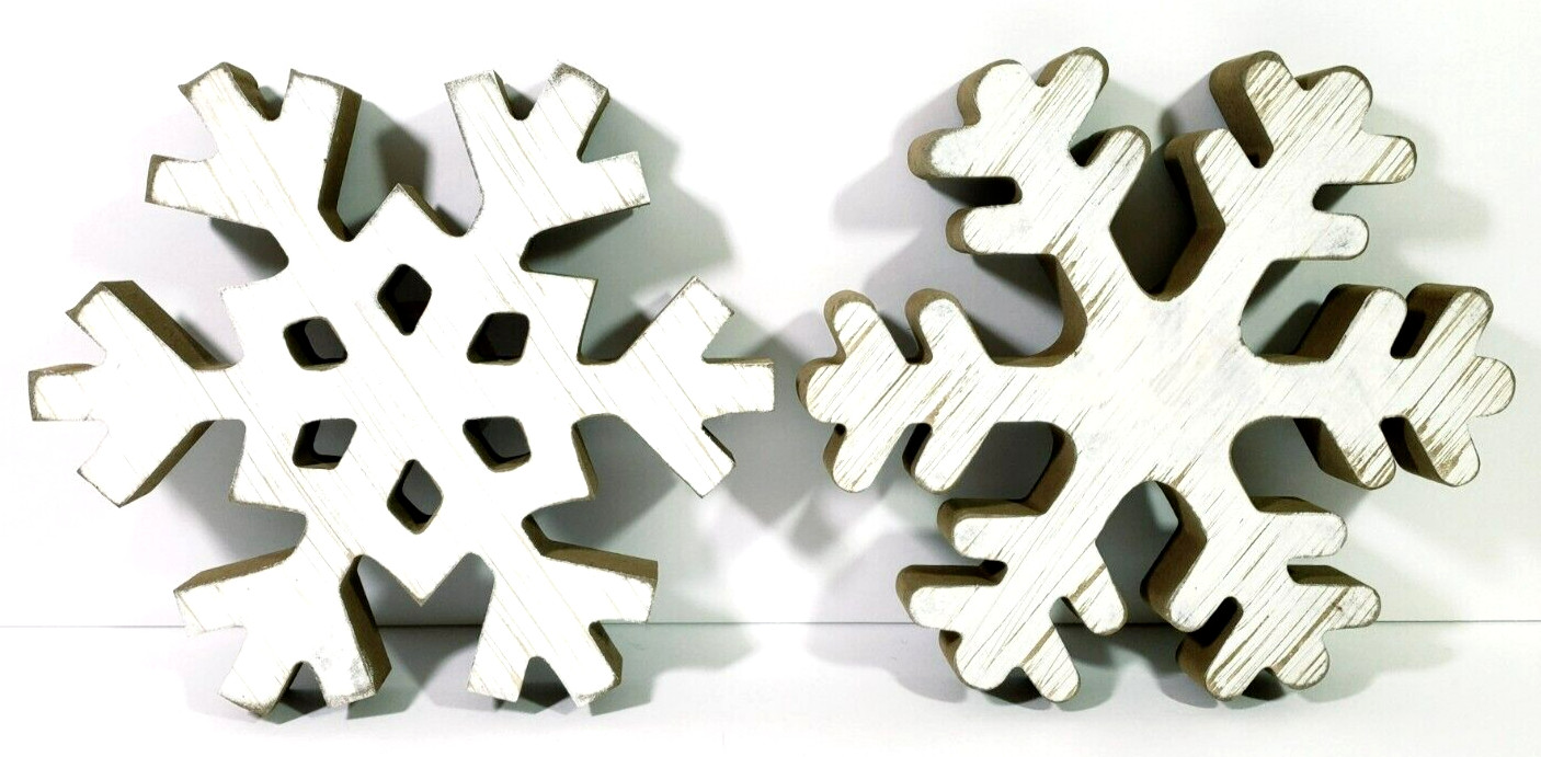 Christmas Wood Snowflake Rustic White Shabby Free Standing Lg 8 in Set of 2 NWT