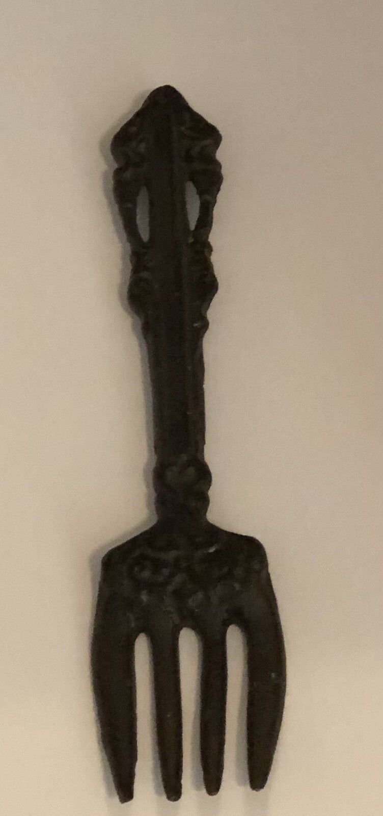 Cast Iron Fork Wall Decor Trivet 11 Inches Rustic Brown Vintage EUC