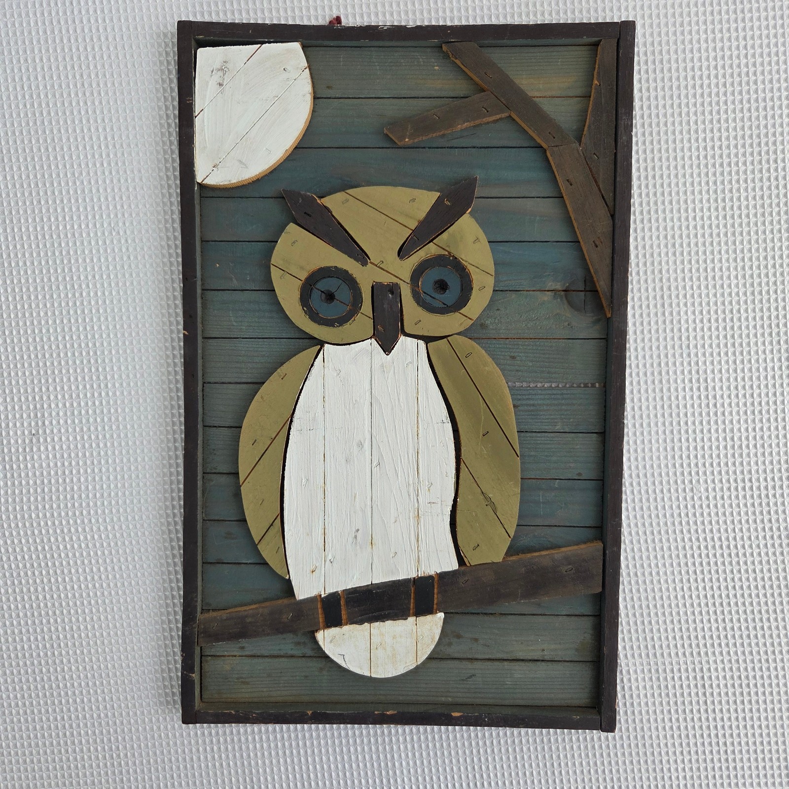 Handmade Folk Art Barn Board Slatted Wooden Lathe Wood Owl 11″ x 17″ Green Brown