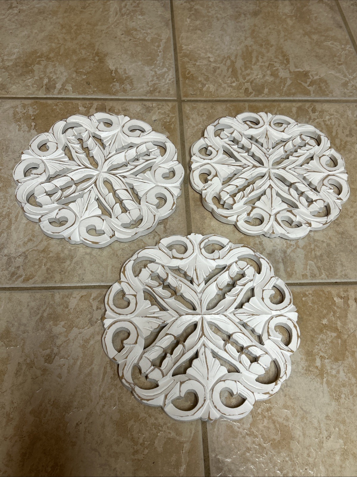 (3) Wooden Wall Art Medallions Shabby Chic White 9″ India