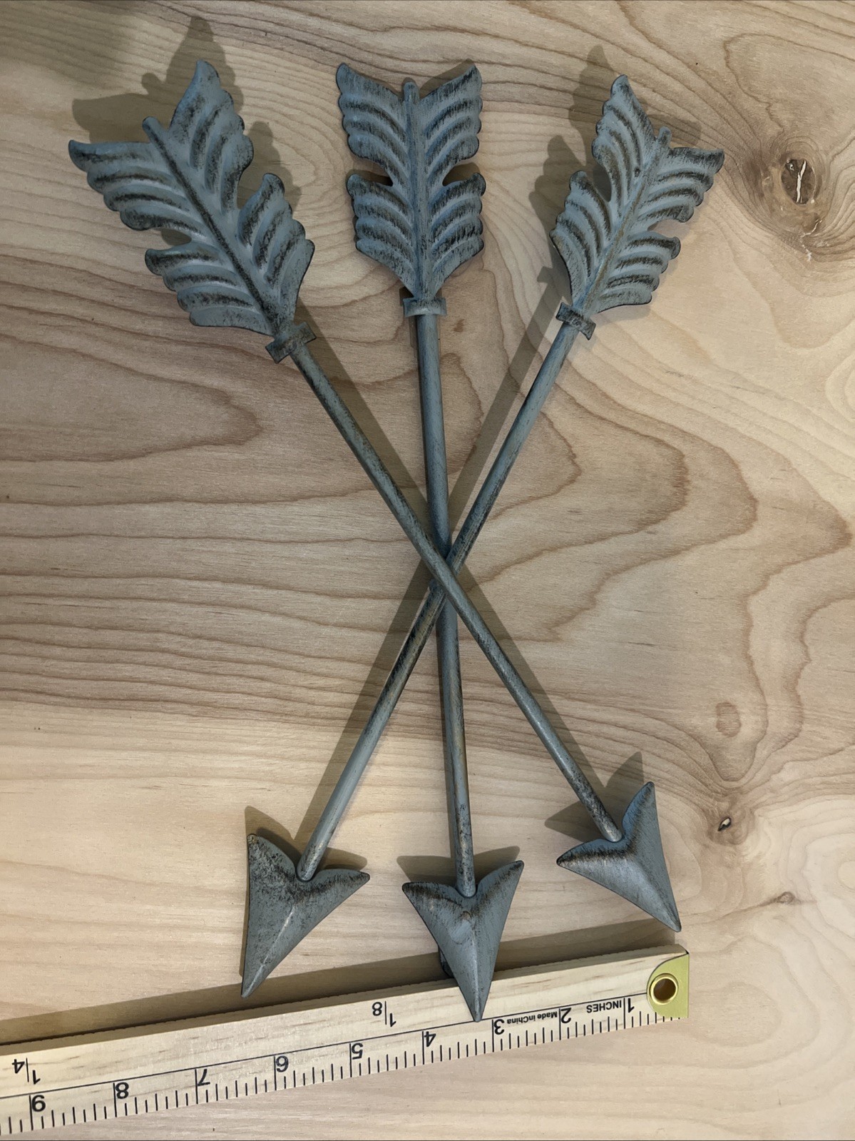 Rustic Silver Metal Arrow Cluster Hanging Wall Decor