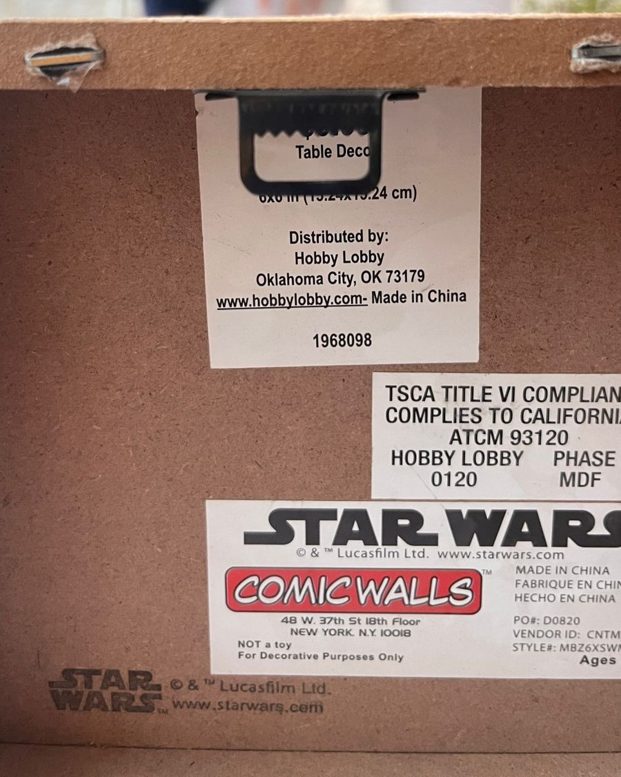 Star Wars ComicWalls MDF Wood Wall Plaque Decor Sleeping Character Silhouette Lu