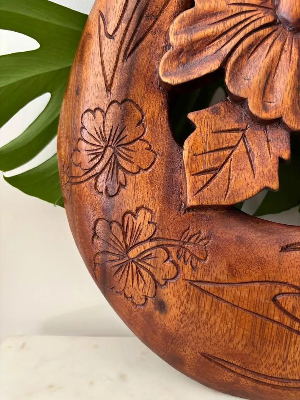 Hawaii Decor Hand Made Solid Wood 19.5″ Carved Fish Hook With Engraved Hibiscus
