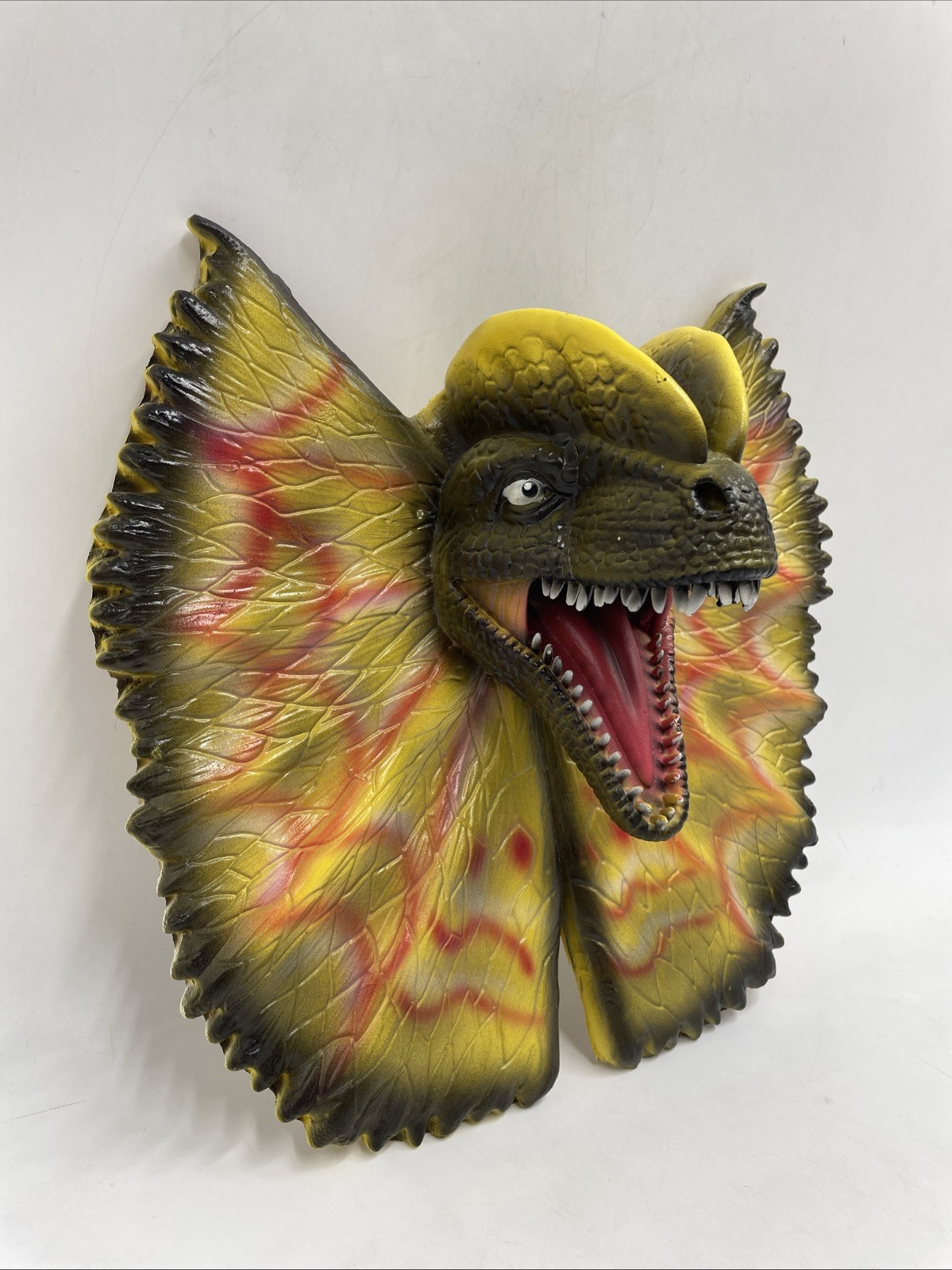 Dilophosaurus Dinosaur Head Wall Mounted Sculpture Hanging Decoration